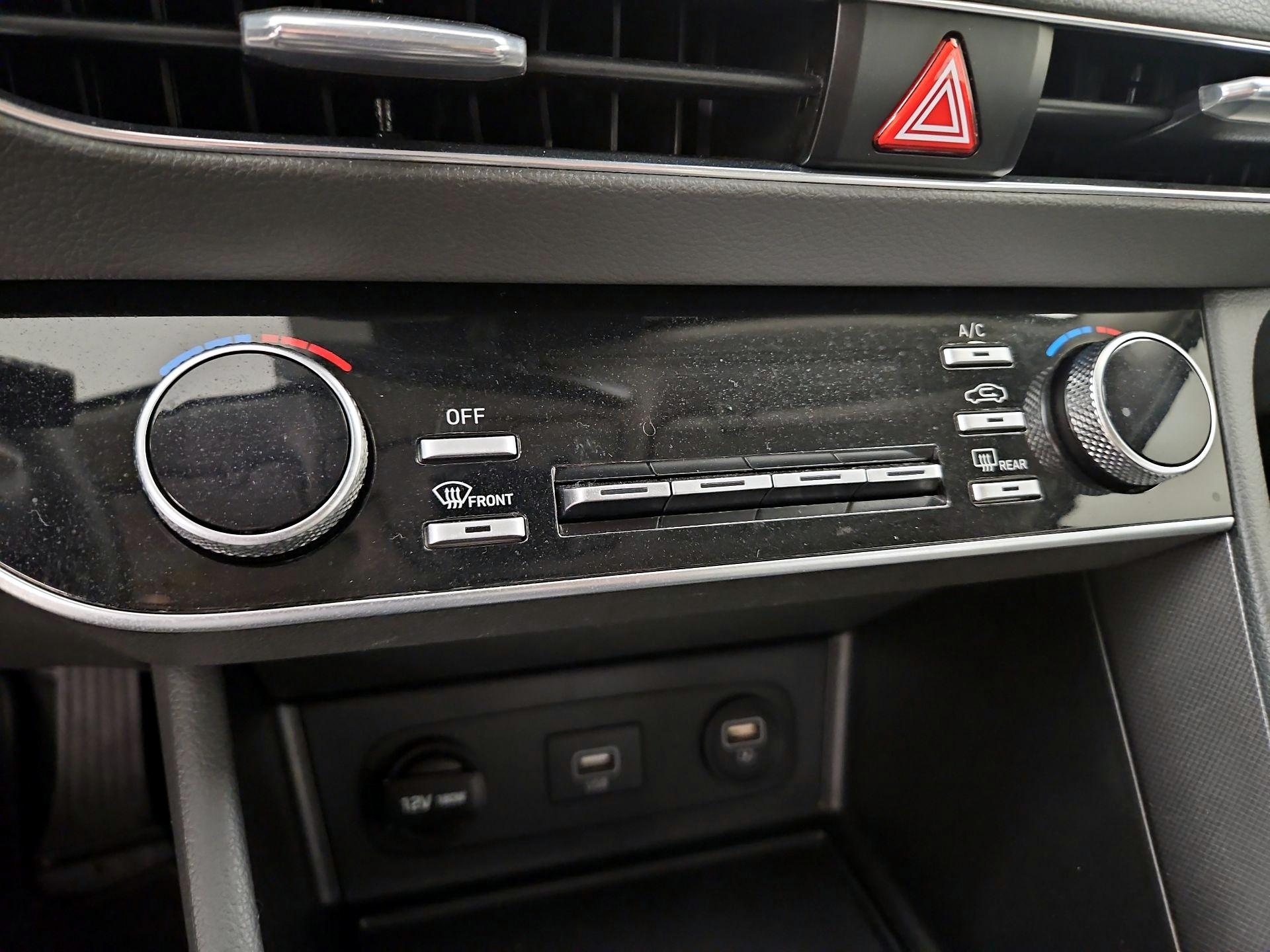 Thumbnail: 2020 Hyundai Sonata - 16