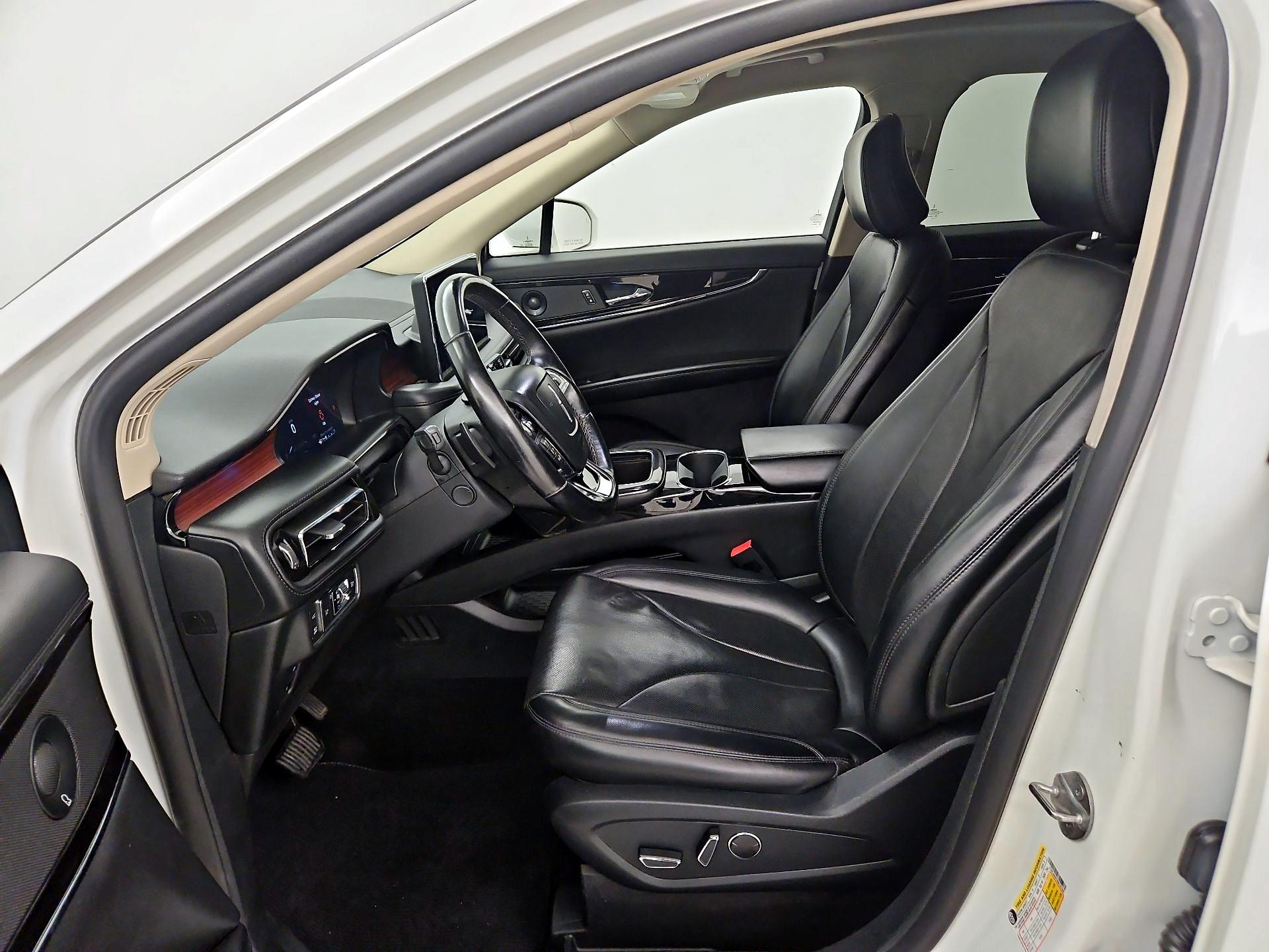 Thumbnail: 2021 Lincoln Nautilus - 11