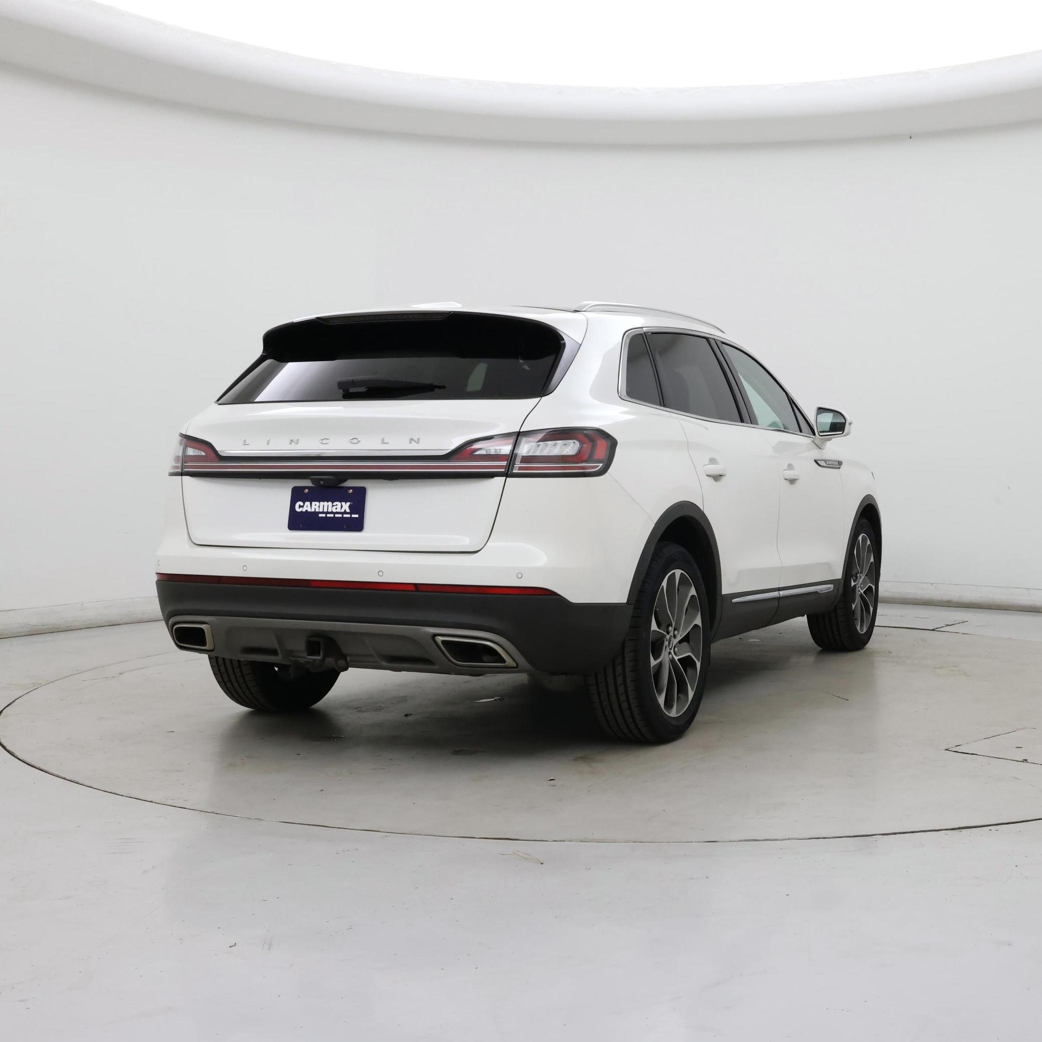 Thumbnail: 2021 Lincoln Nautilus - 8