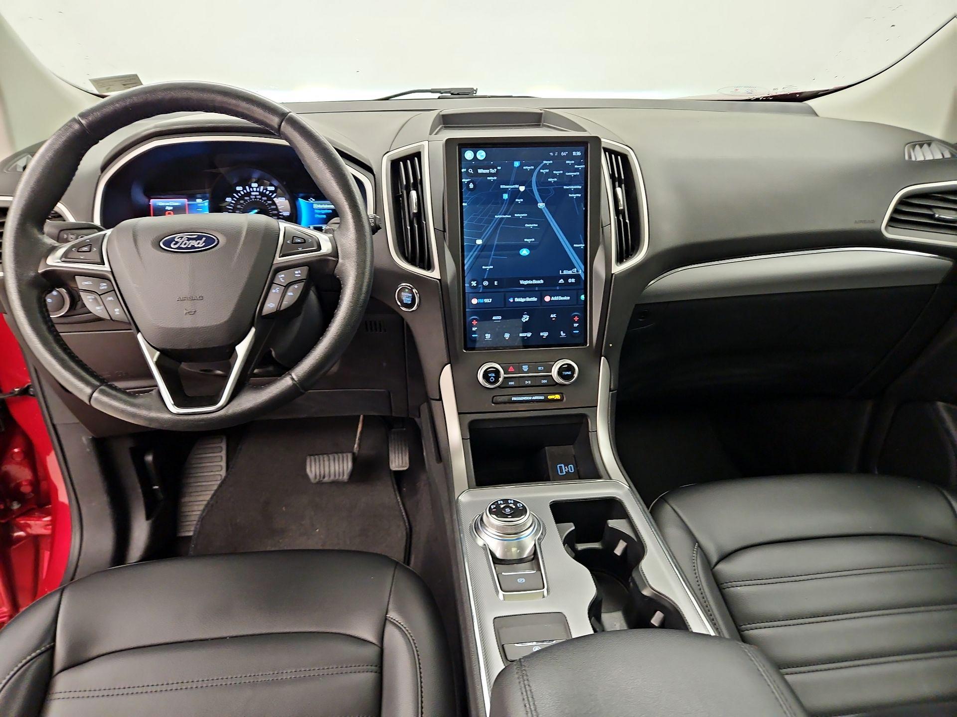 Thumbnail: 2021 Ford Edge - 9