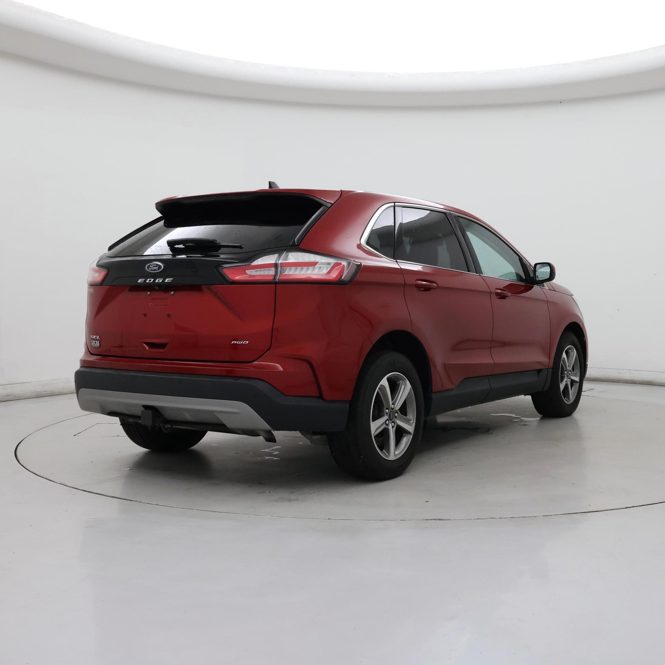 Thumbnail: 2021 Ford Edge - 8