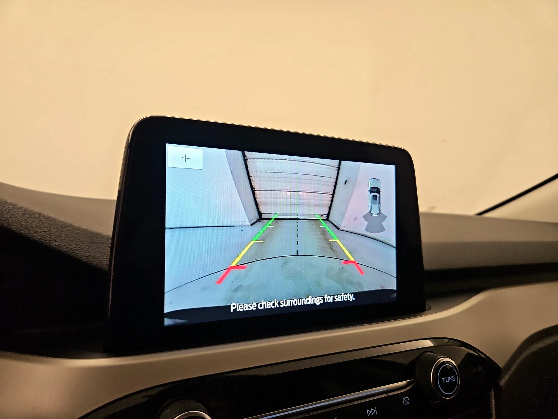 Thumbnail: 2021 Ford Escape - 15