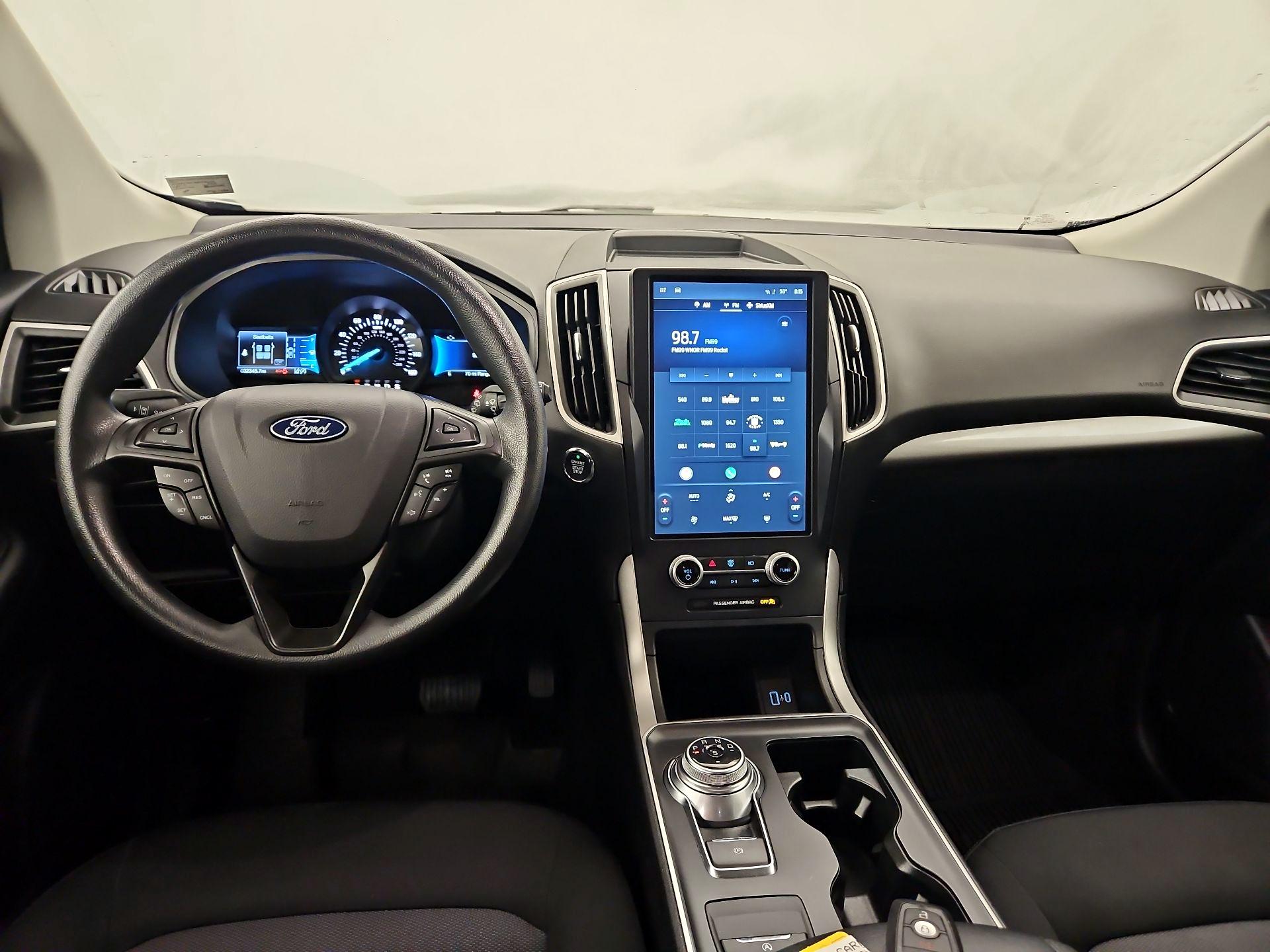 Thumbnail: 2022 Ford Edge - 9