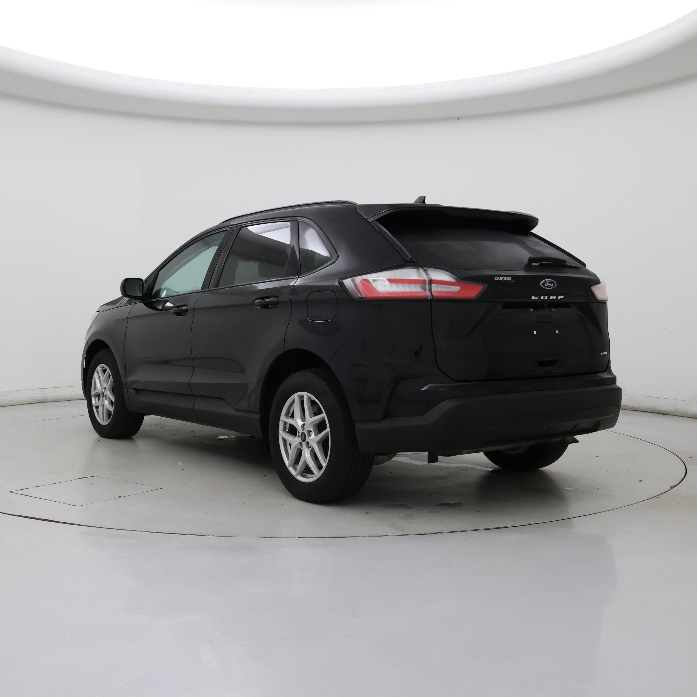 Thumbnail: 2022 Ford Edge - 2