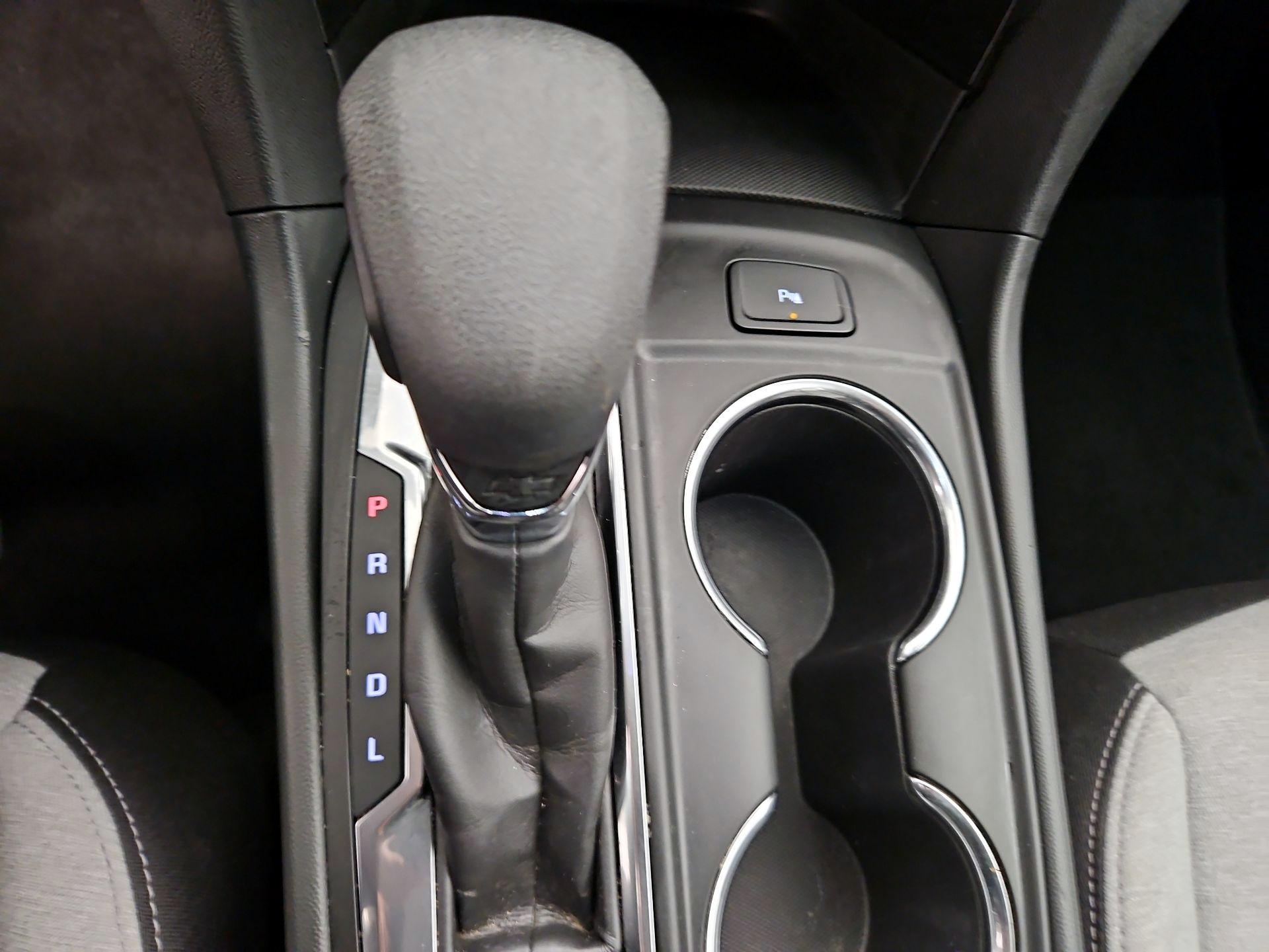 Thumbnail: 2023 Chevrolet Equinox - 17