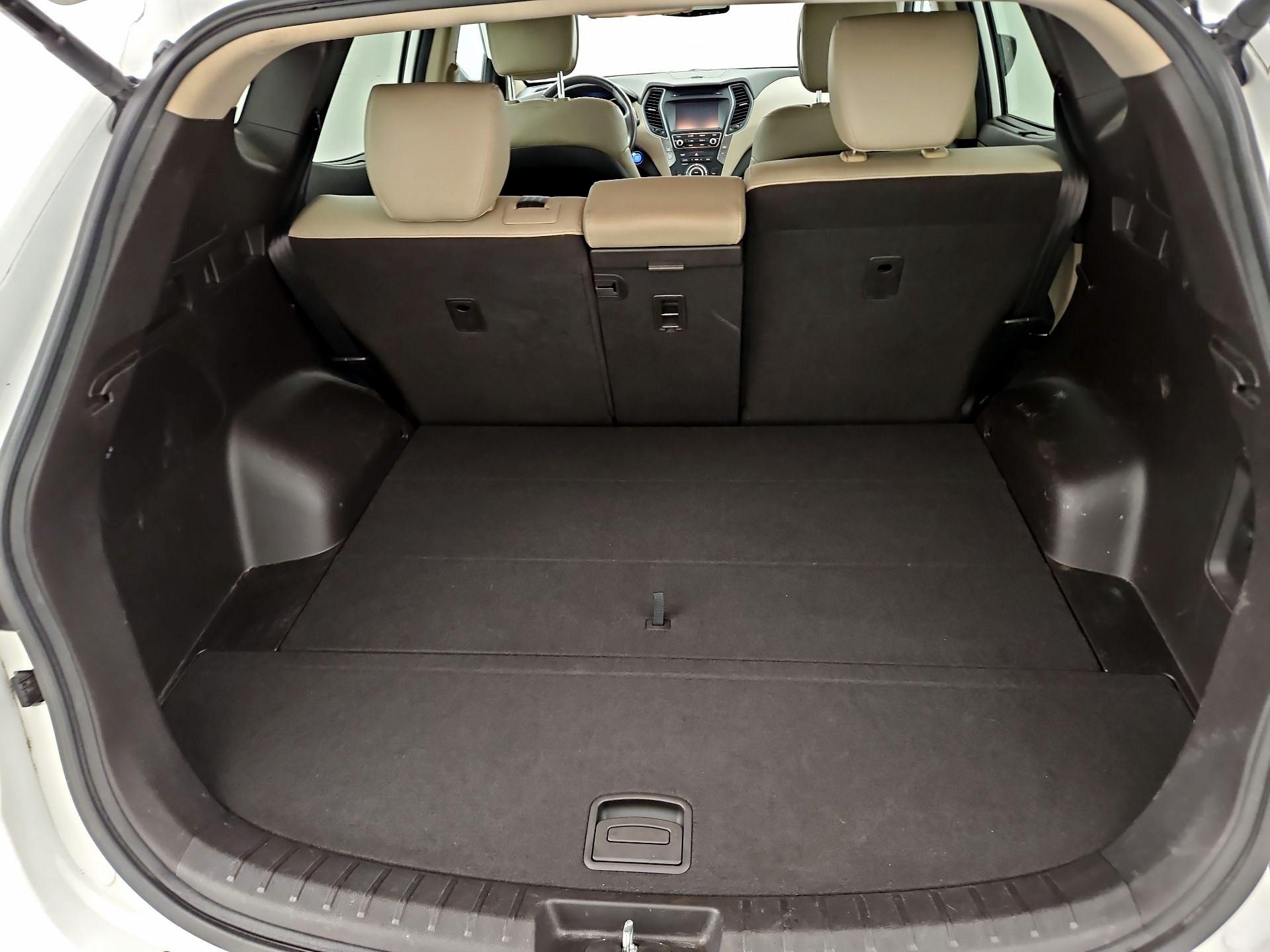 Thumbnail: 2017 Hyundai Santa Fe - 20