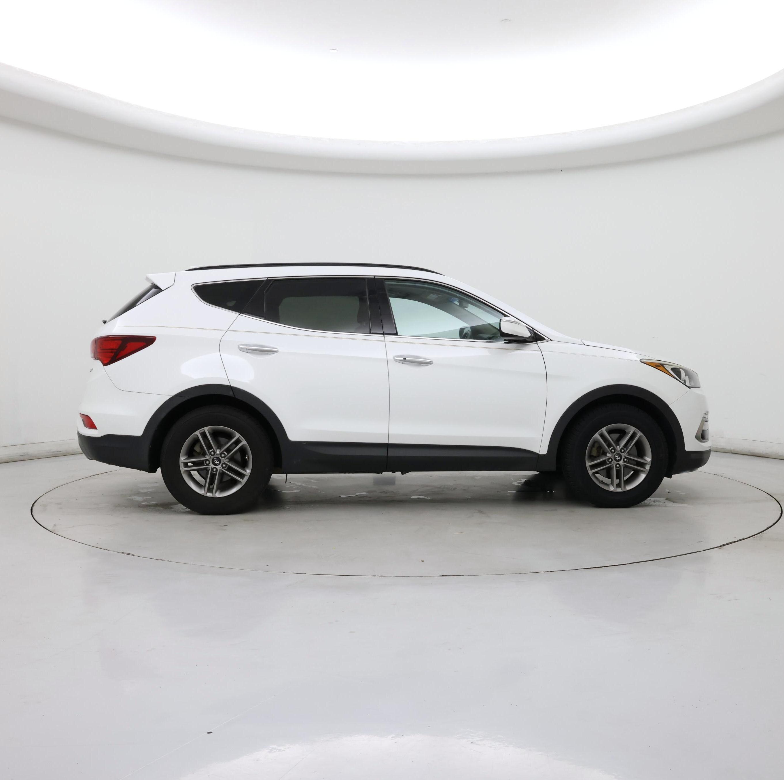 Thumbnail: 2017 Hyundai Santa Fe - 7