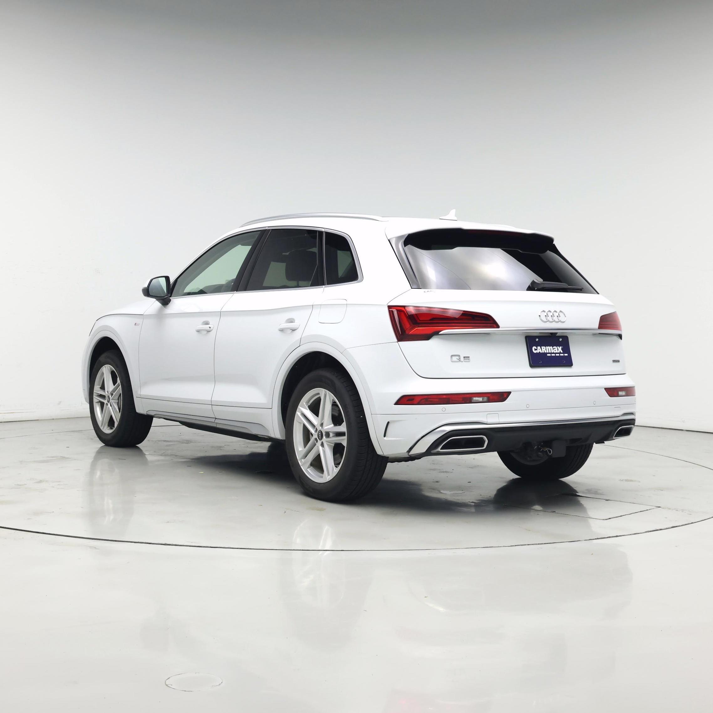 Thumbnail: 2023 Audi Q5 - 2