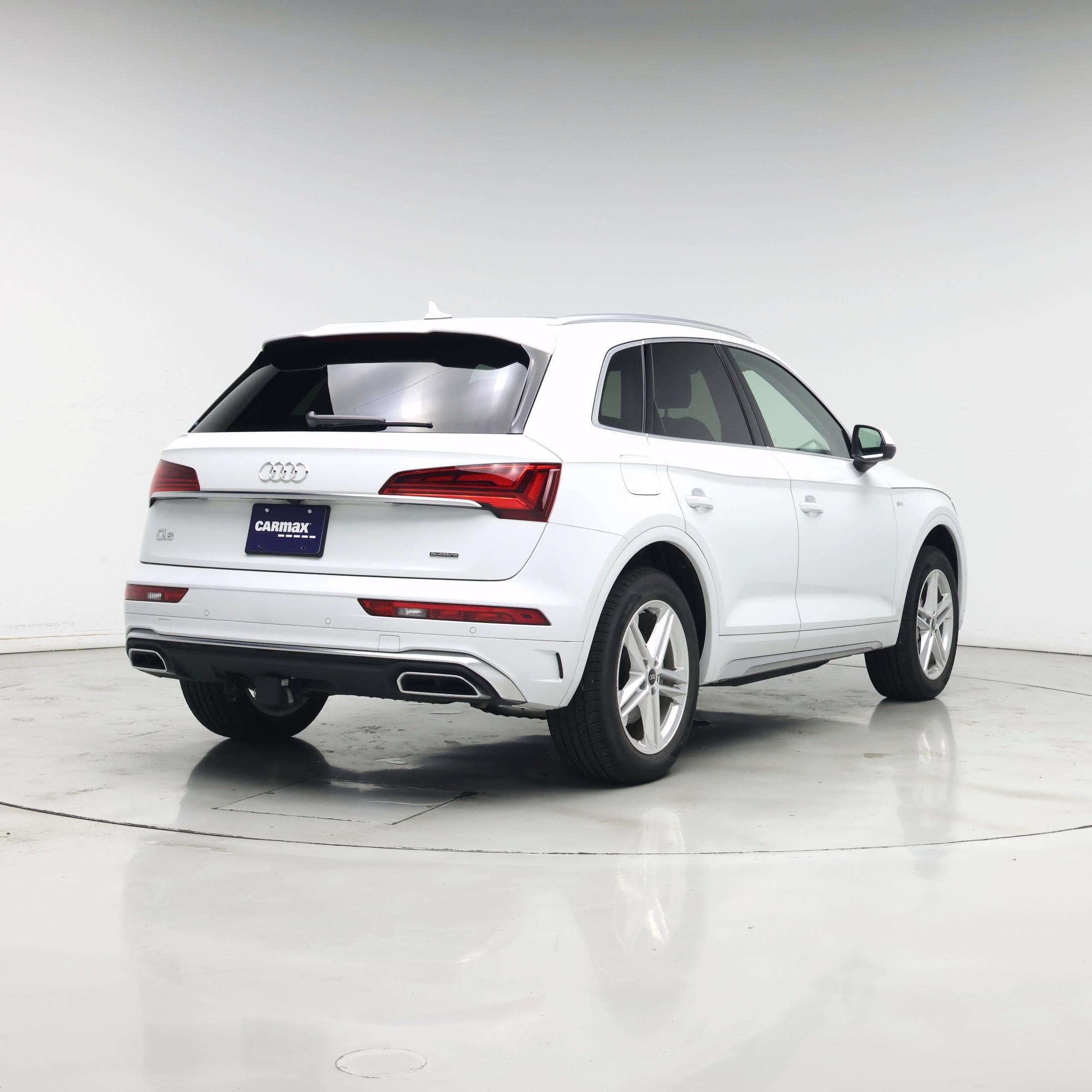 Thumbnail: 2023 Audi Q5 - 8