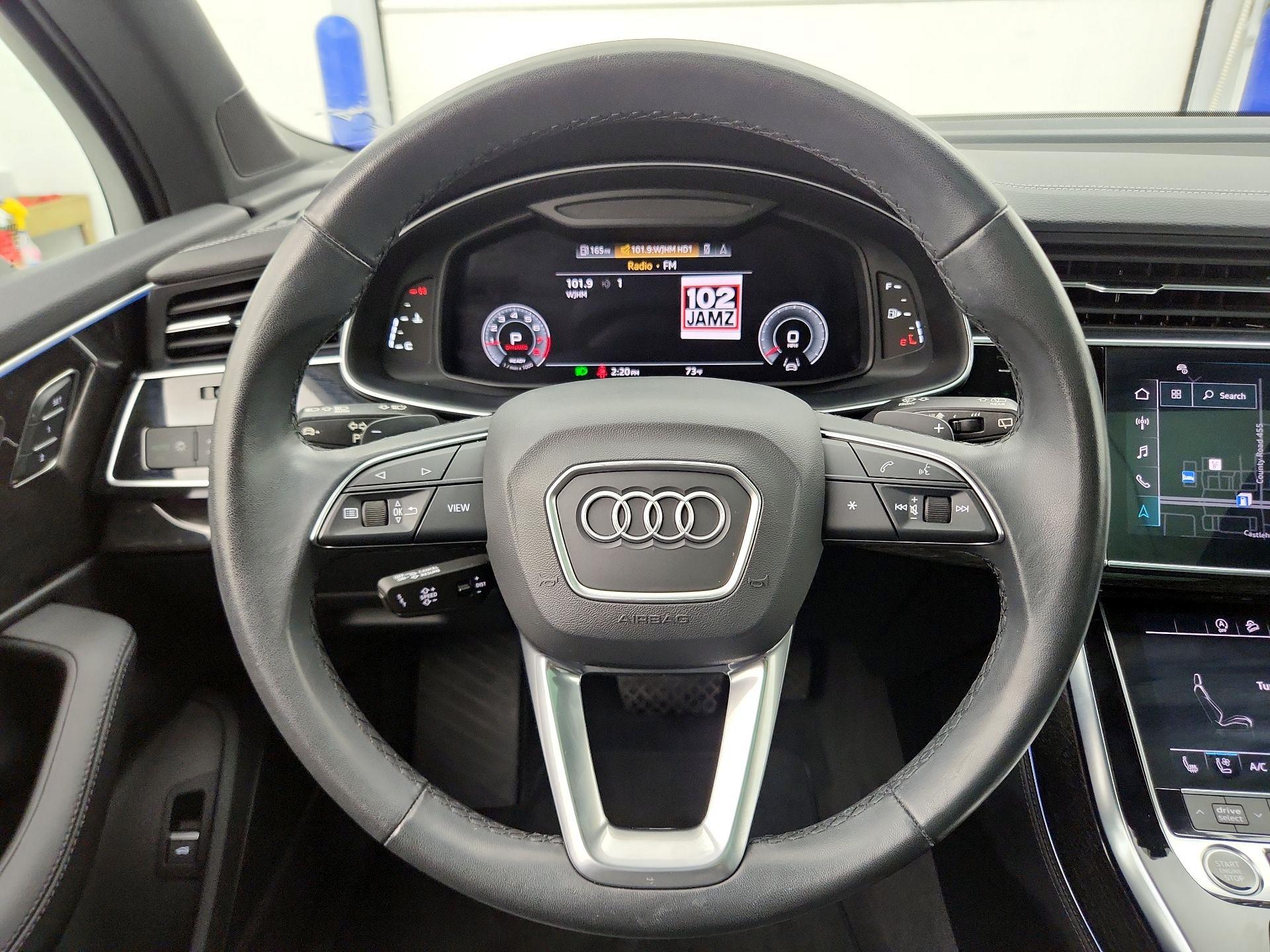 Thumbnail: 2023 Audi Q7 - 10