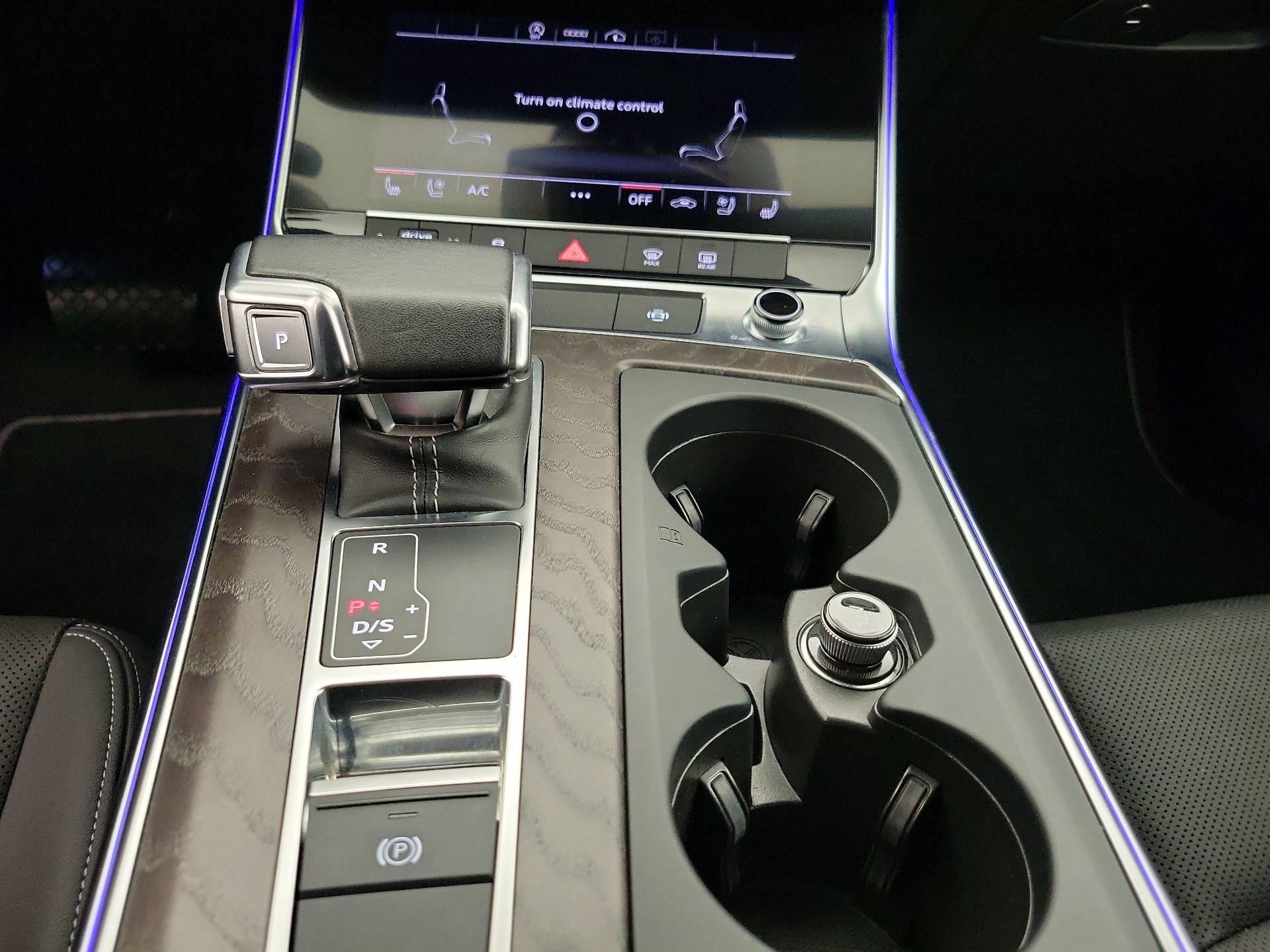 Thumbnail: 2022 Audi A6 - 18