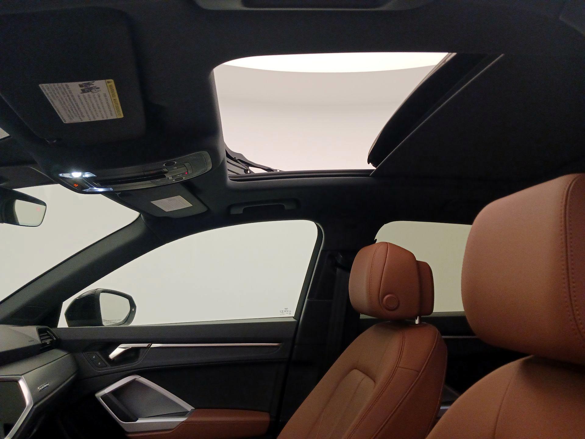 Thumbnail: 2022 Audi Q3 - 19