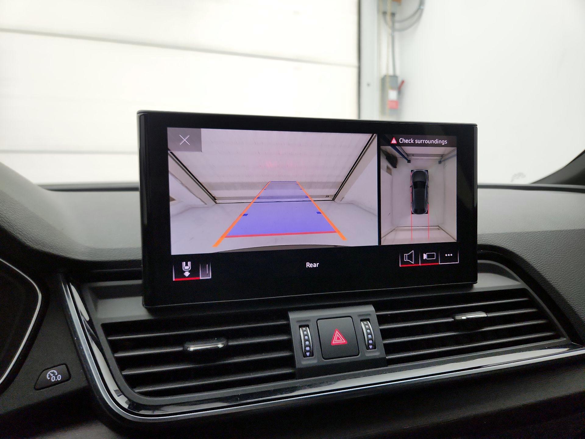 Thumbnail: 2023 Audi Q5 - 14