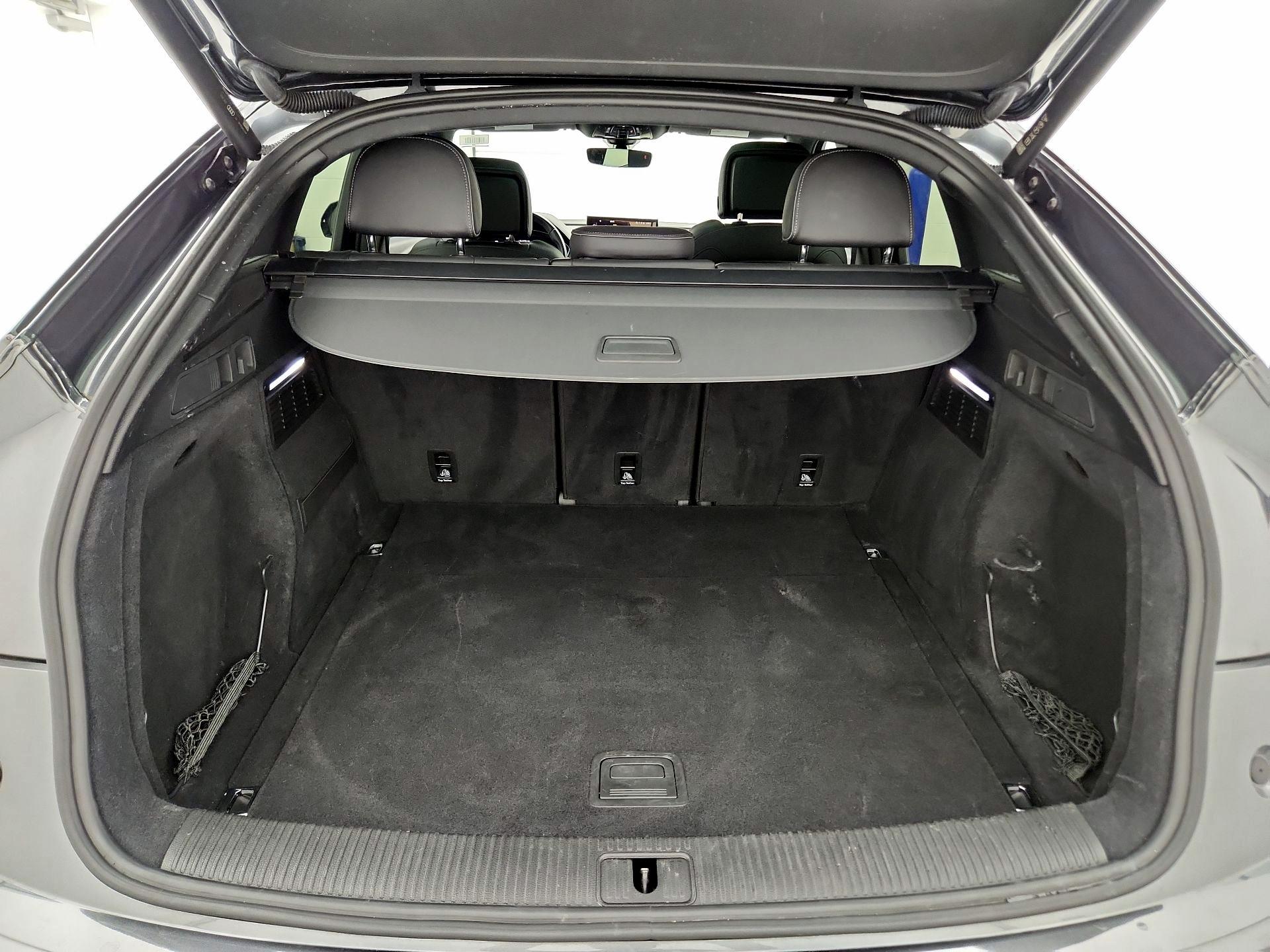 Thumbnail: 2023 Audi Q5 - 20