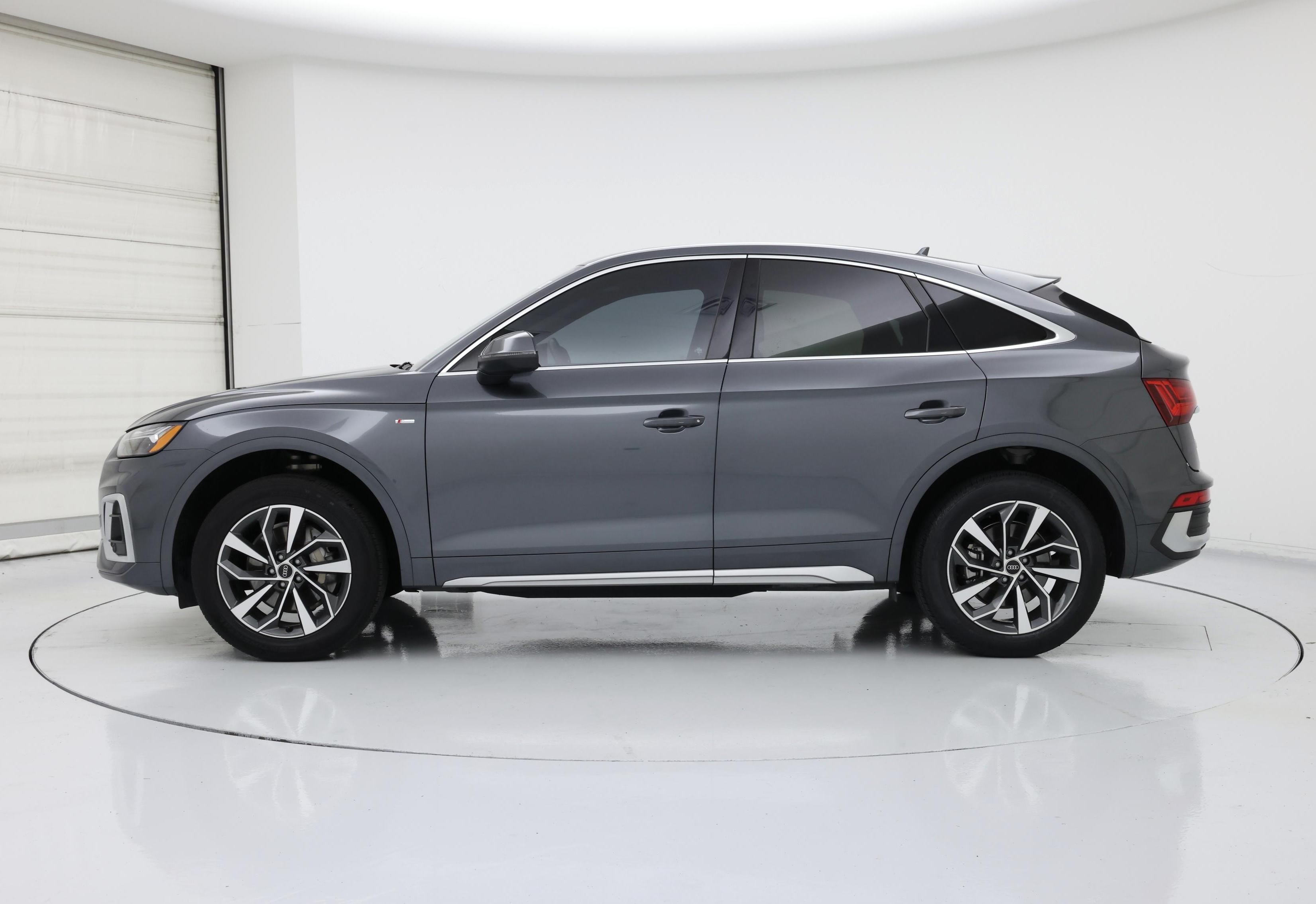 Thumbnail: 2023 Audi Q5 - 3