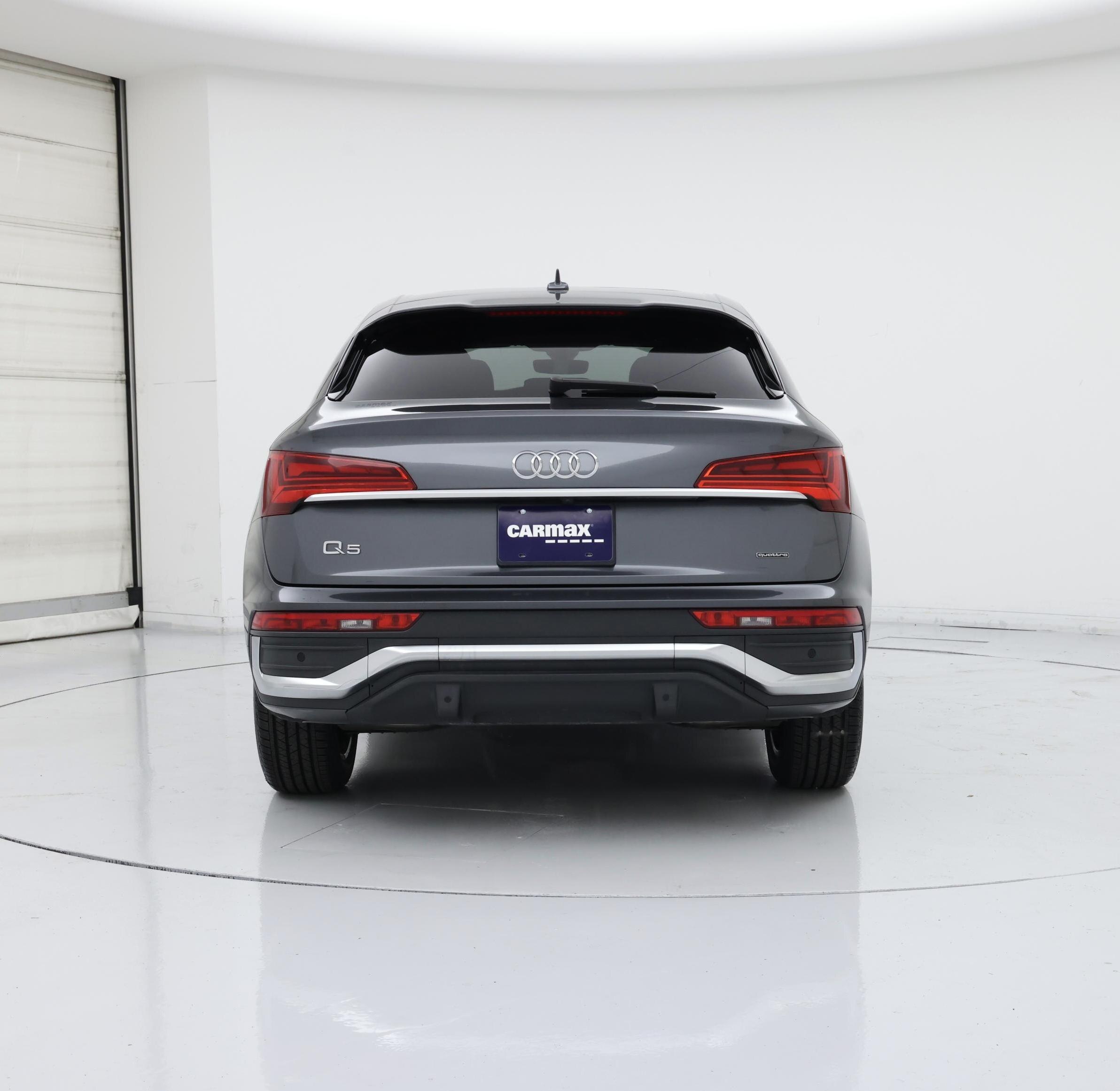 Thumbnail: 2023 Audi Q5 - 6