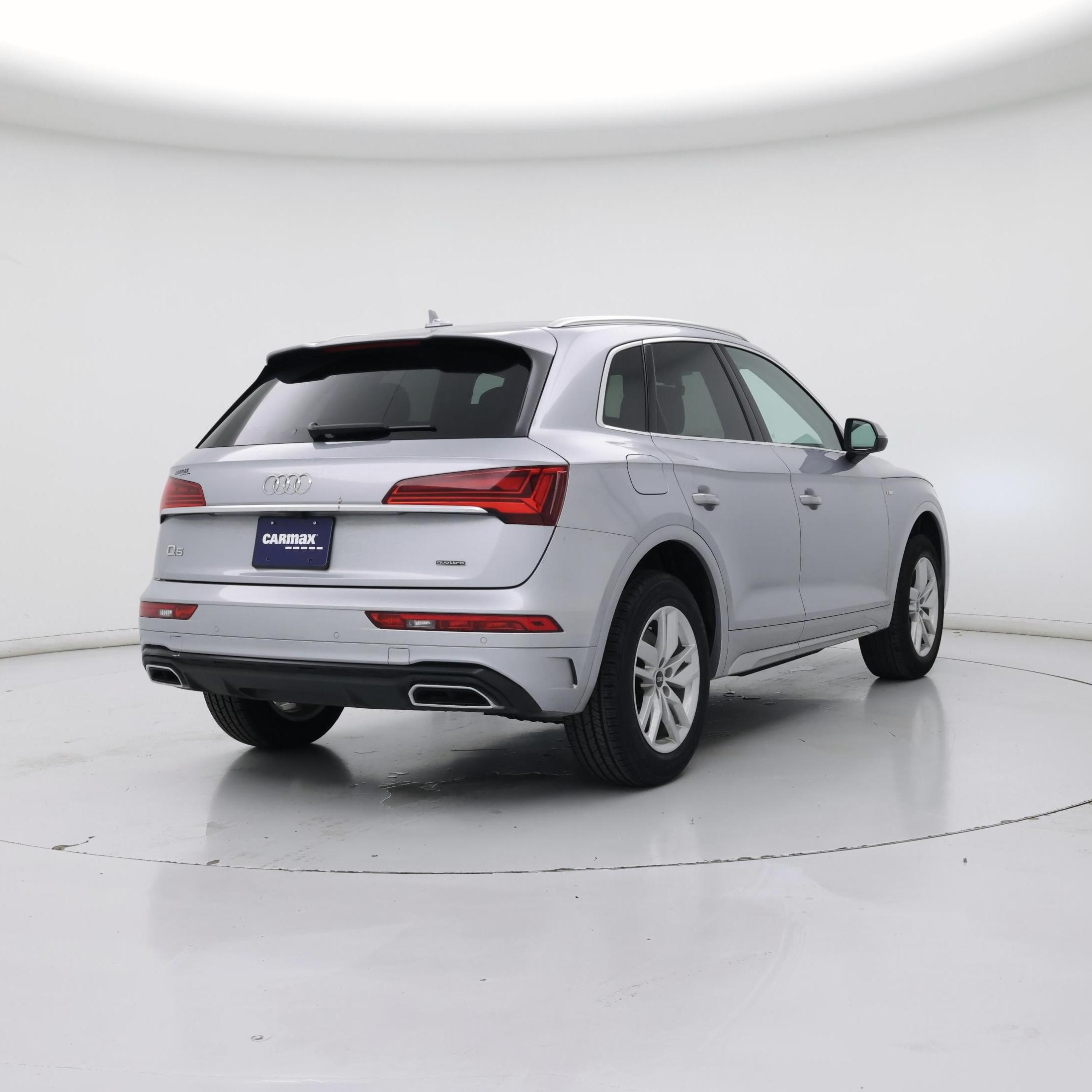 Thumbnail: 2022 Audi Q5 - 8