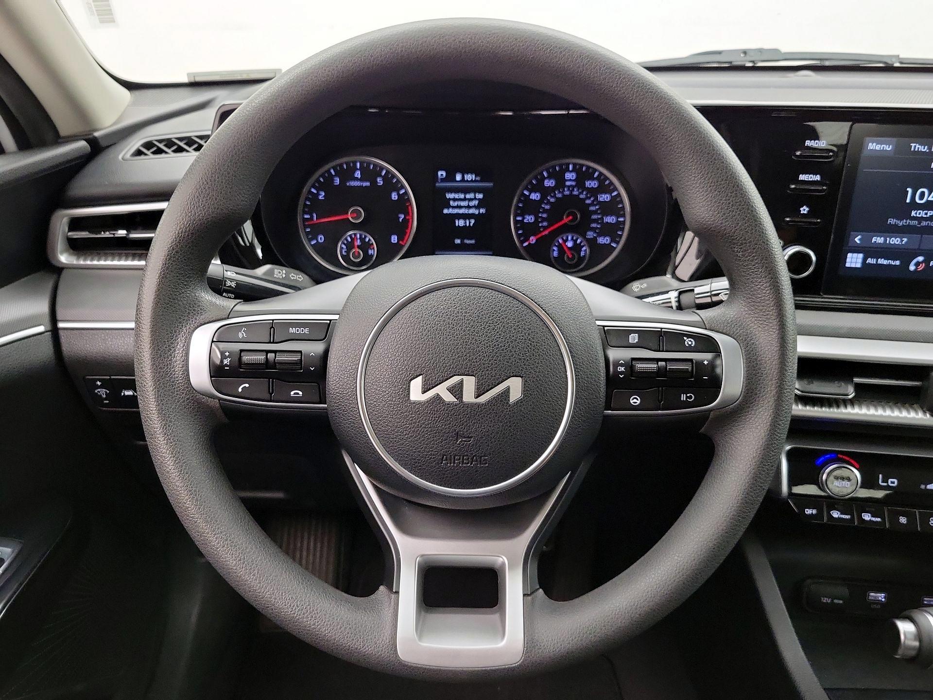 Thumbnail: 2022 Kia K5 - 10