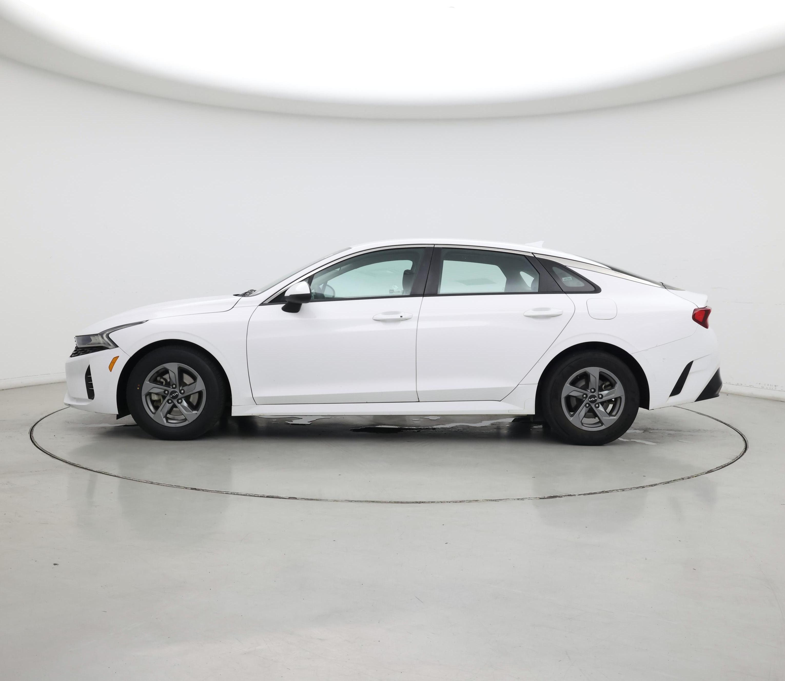 Thumbnail: 2022 Kia K5 - 3