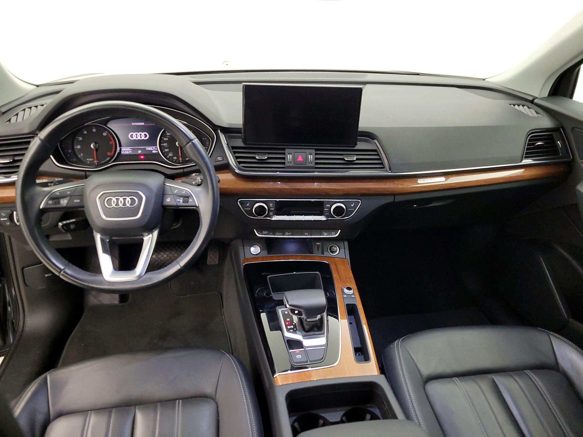 Thumbnail: 2022 Audi Q5 - 9