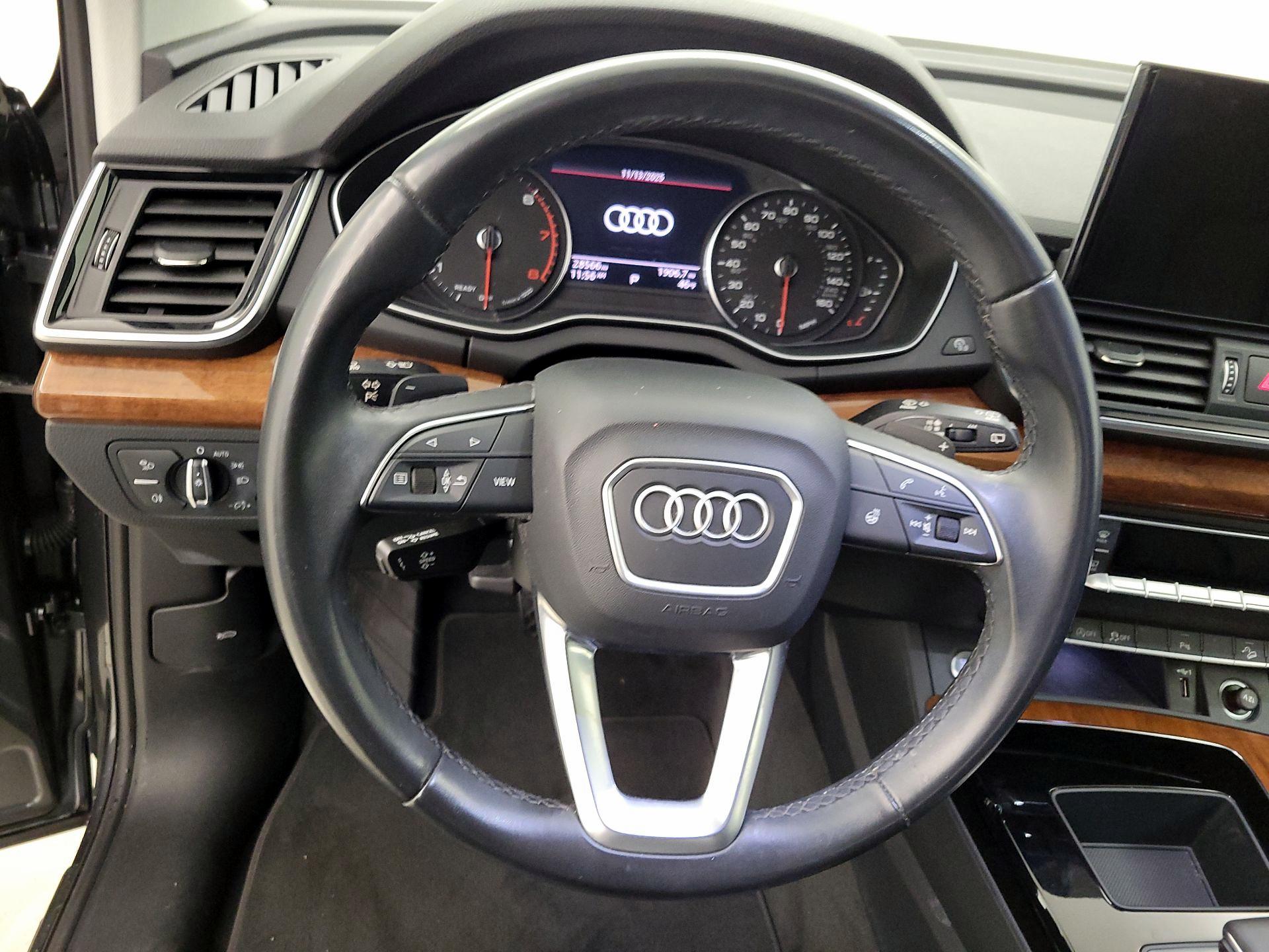 Thumbnail: 2022 Audi Q5 - 10