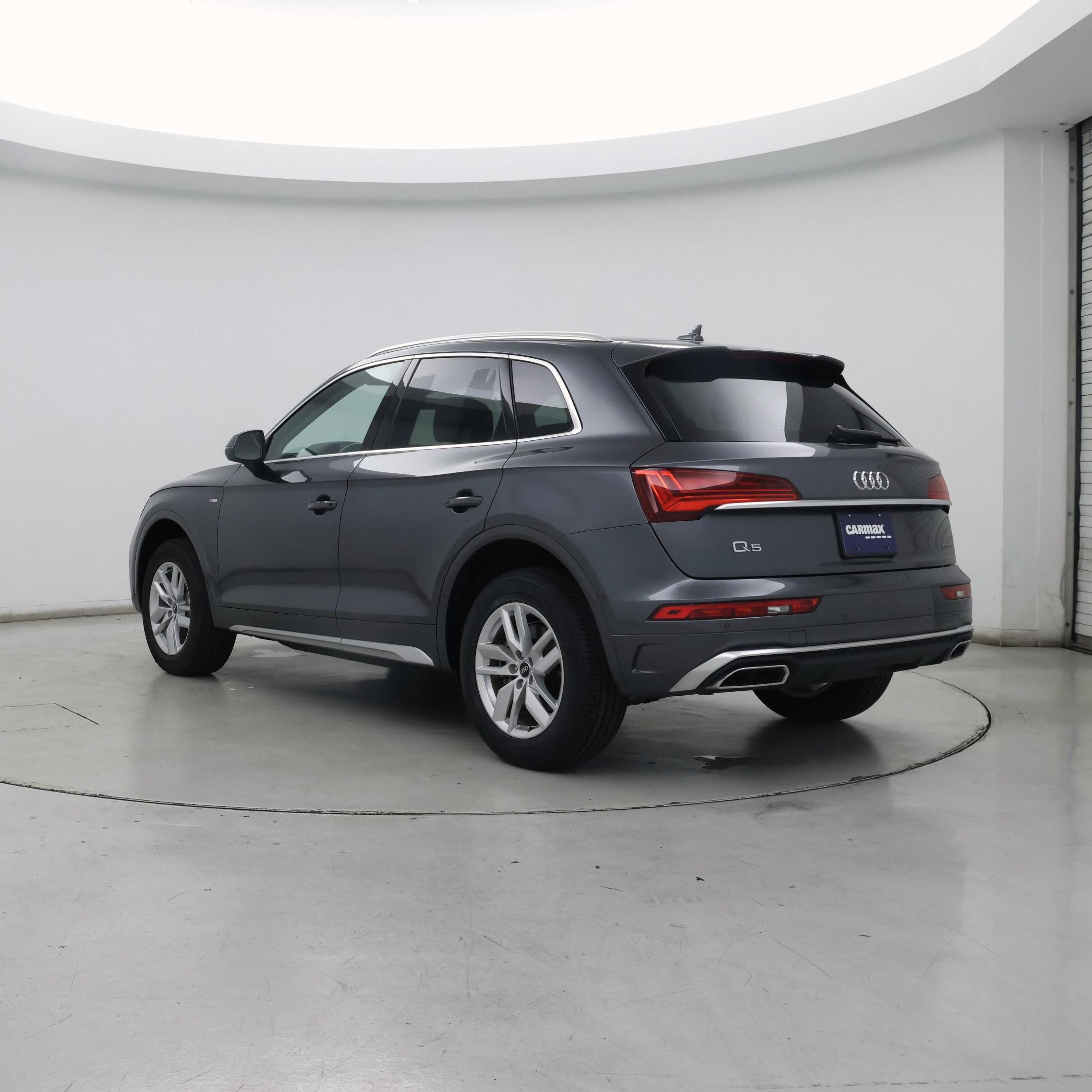 Thumbnail: 2022 Audi Q5 - 2