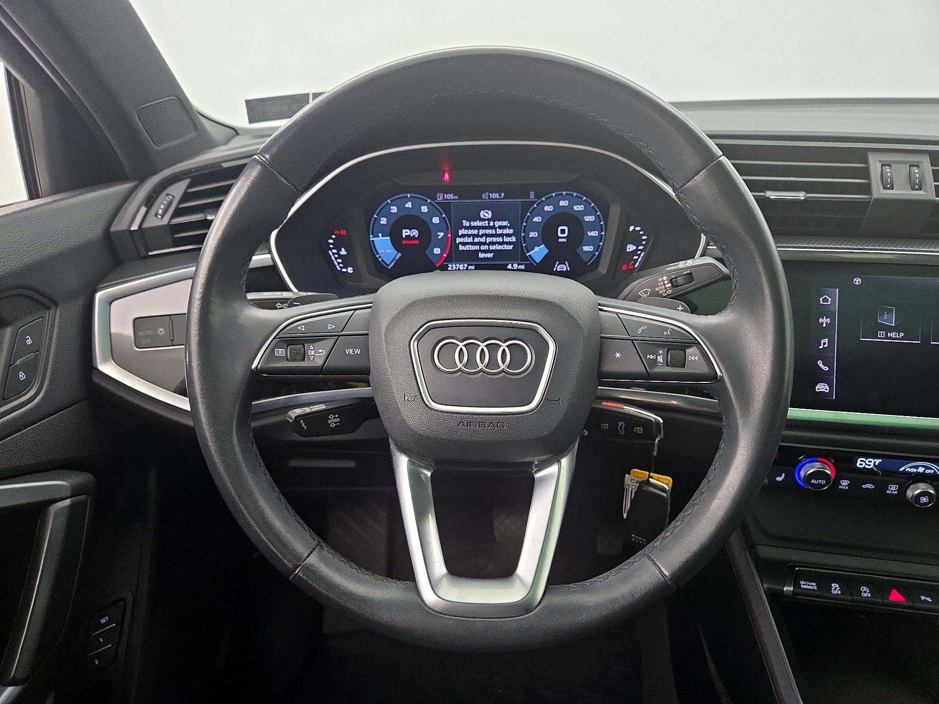 Thumbnail: 2022 Audi Q3 - 10