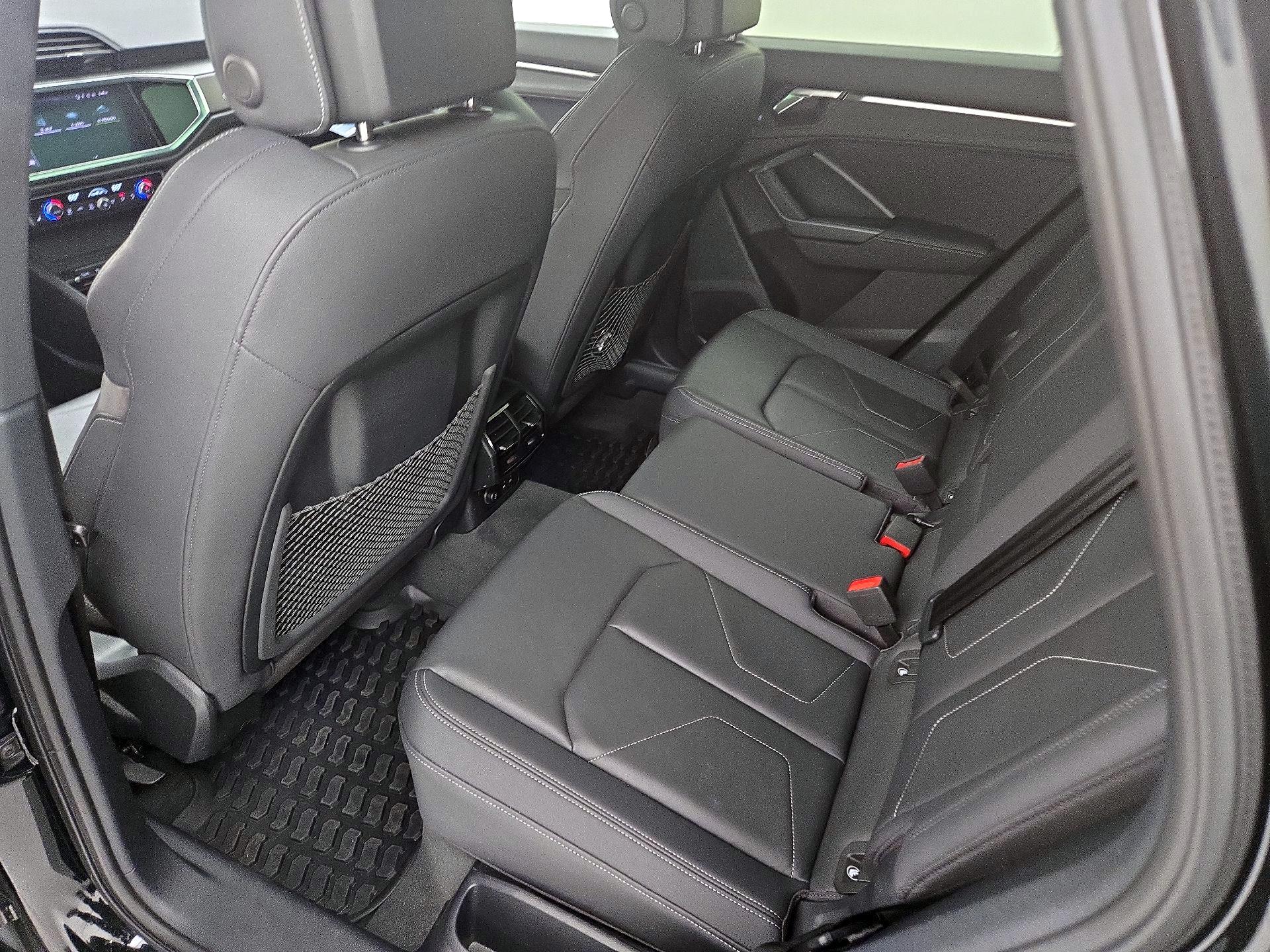 Thumbnail: 2022 Audi Q3 - 20