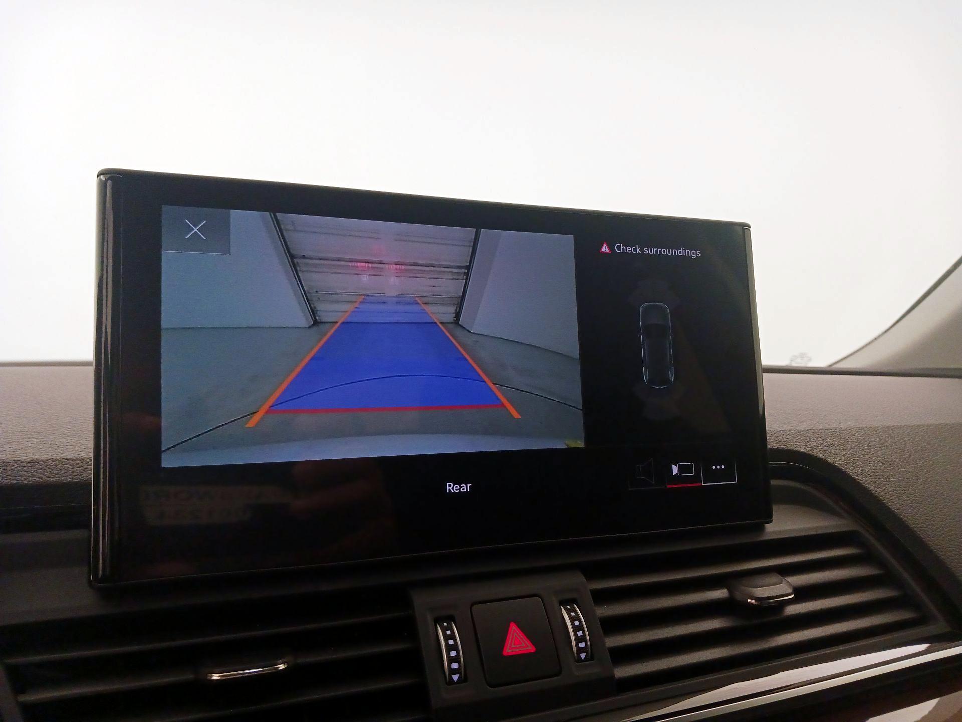 Thumbnail: 2023 Audi Q5 - 14