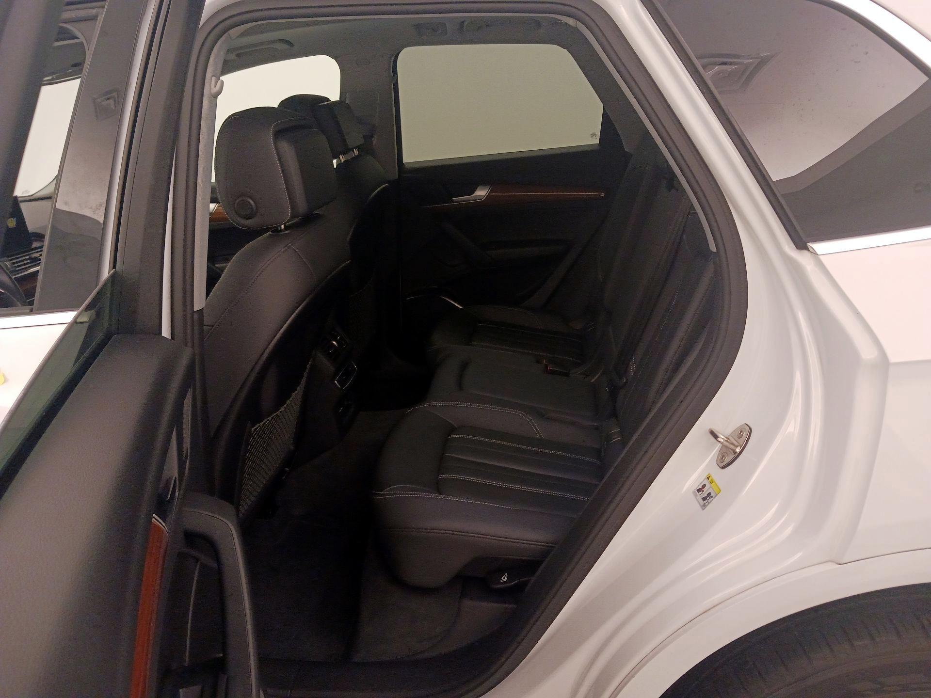 Thumbnail: 2023 Audi Q5 - 20