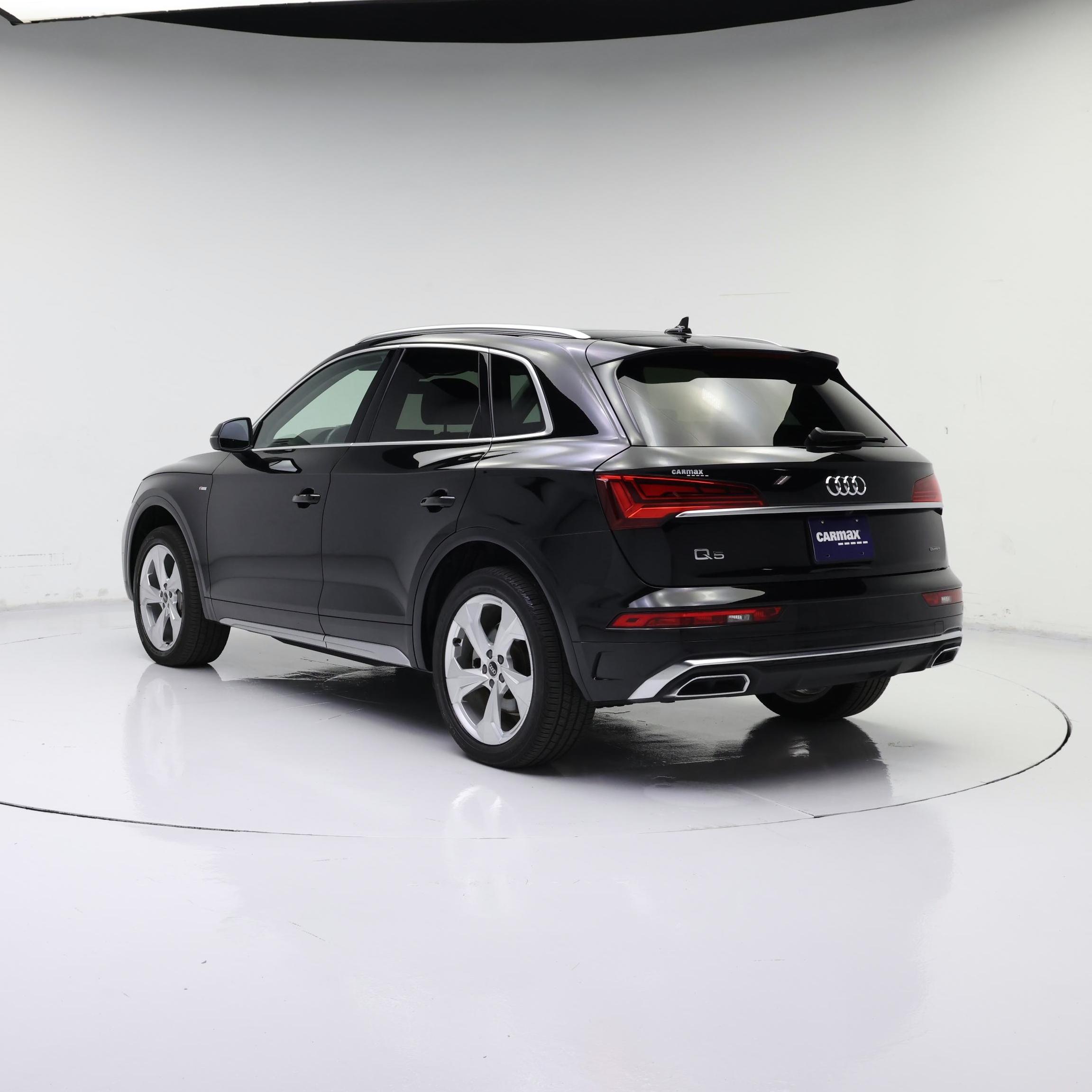 Thumbnail: 2023 Audi Q5 - 2