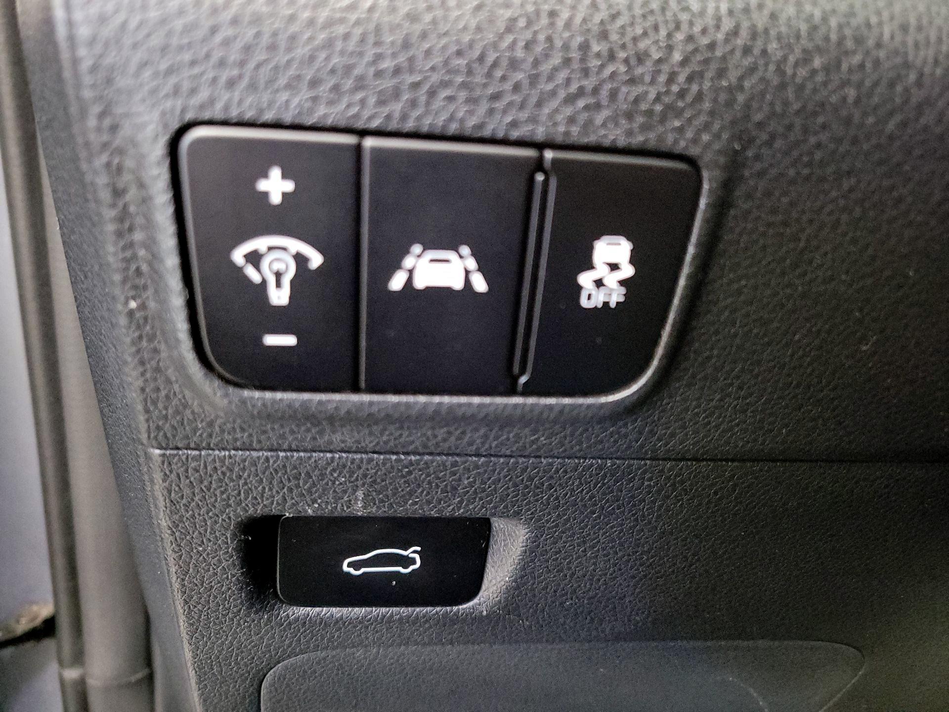 Thumbnail: 2022 Kia K5 - 13