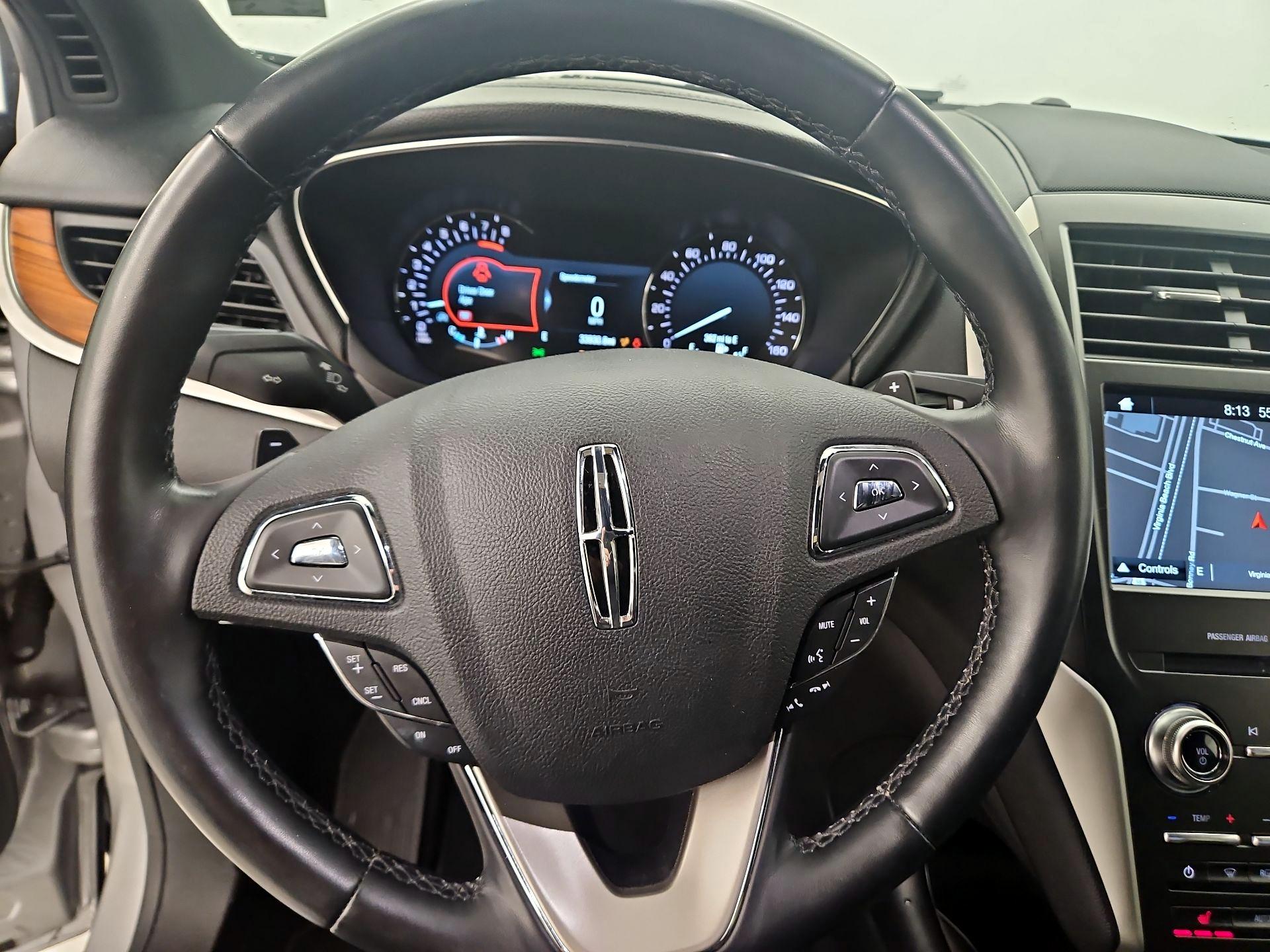 Thumbnail: 2019 Lincoln MKC - 10