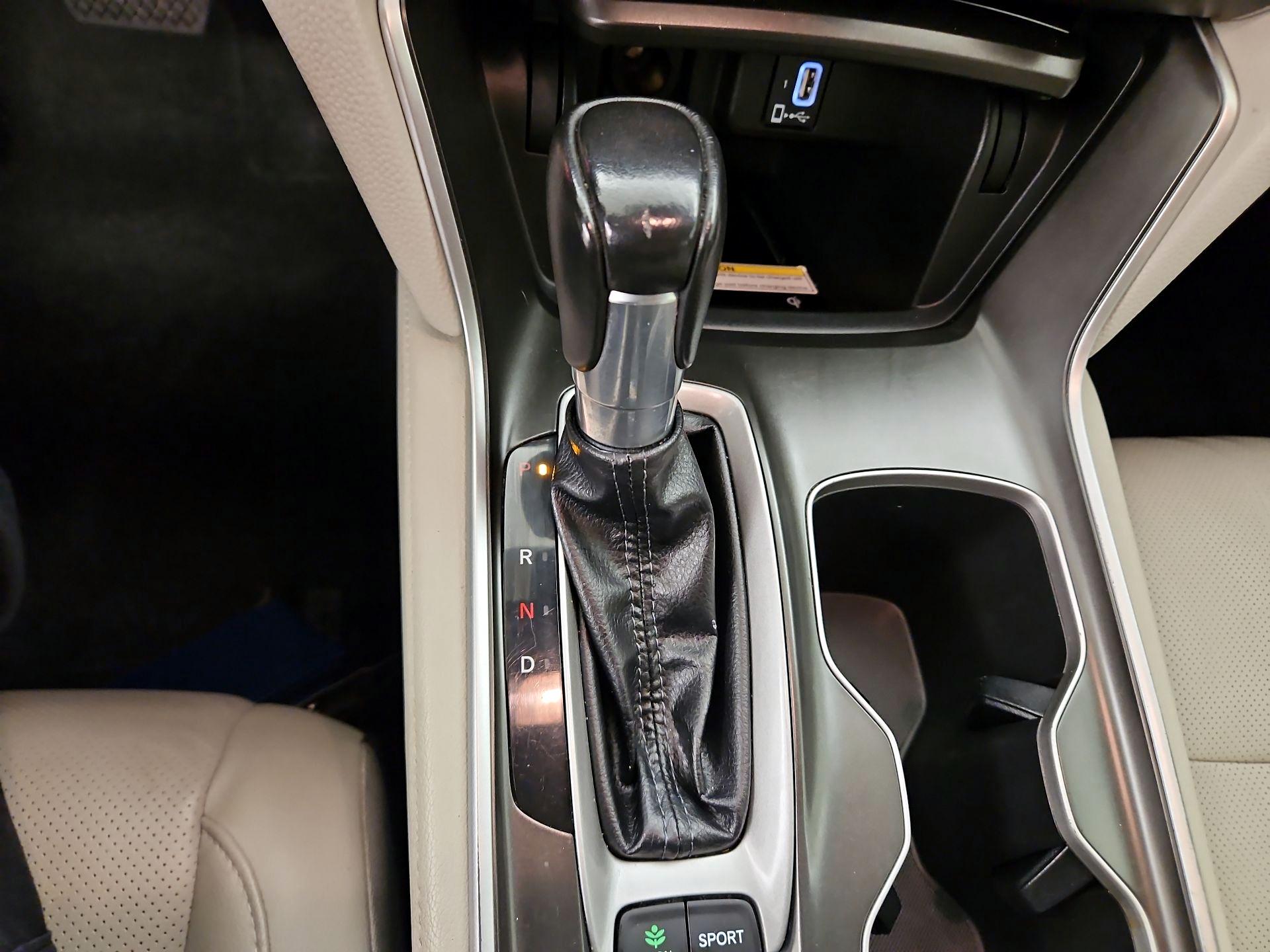 Thumbnail: 2018 Honda Accord - 17