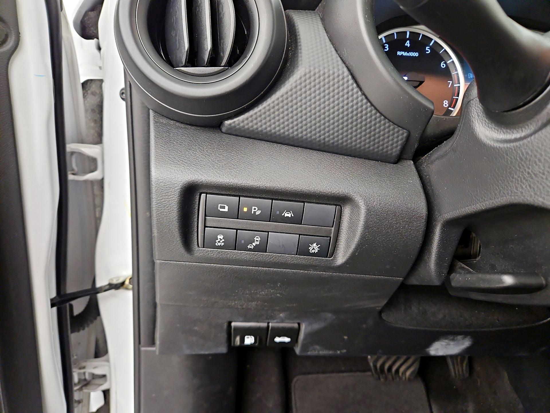 Thumbnail: 2022 Nissan Kicks - 13