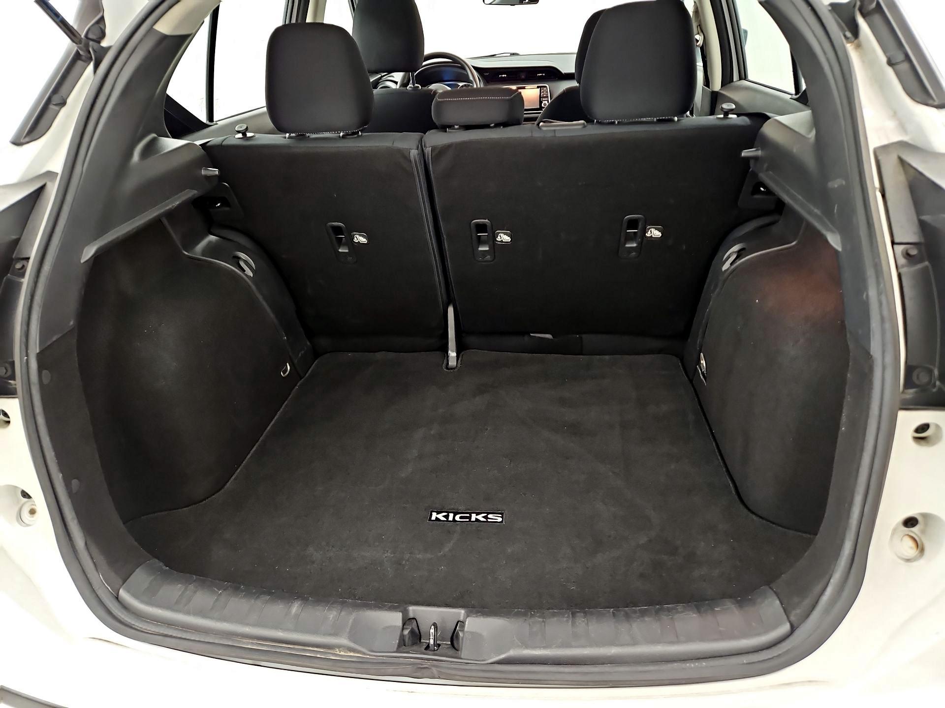 Thumbnail: 2022 Nissan Kicks - 20