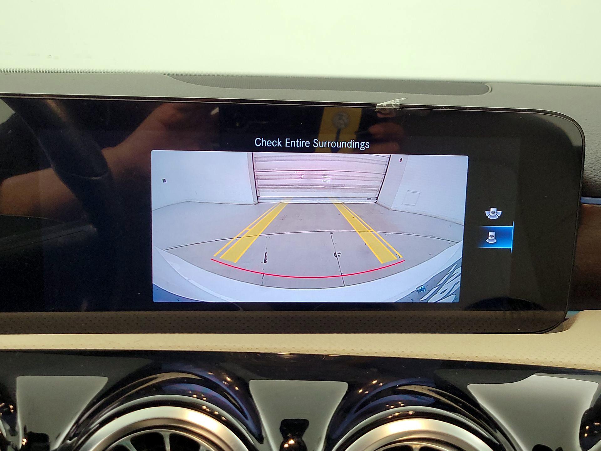 Thumbnail: 2022 Mercedes-Benz A-Class - 14