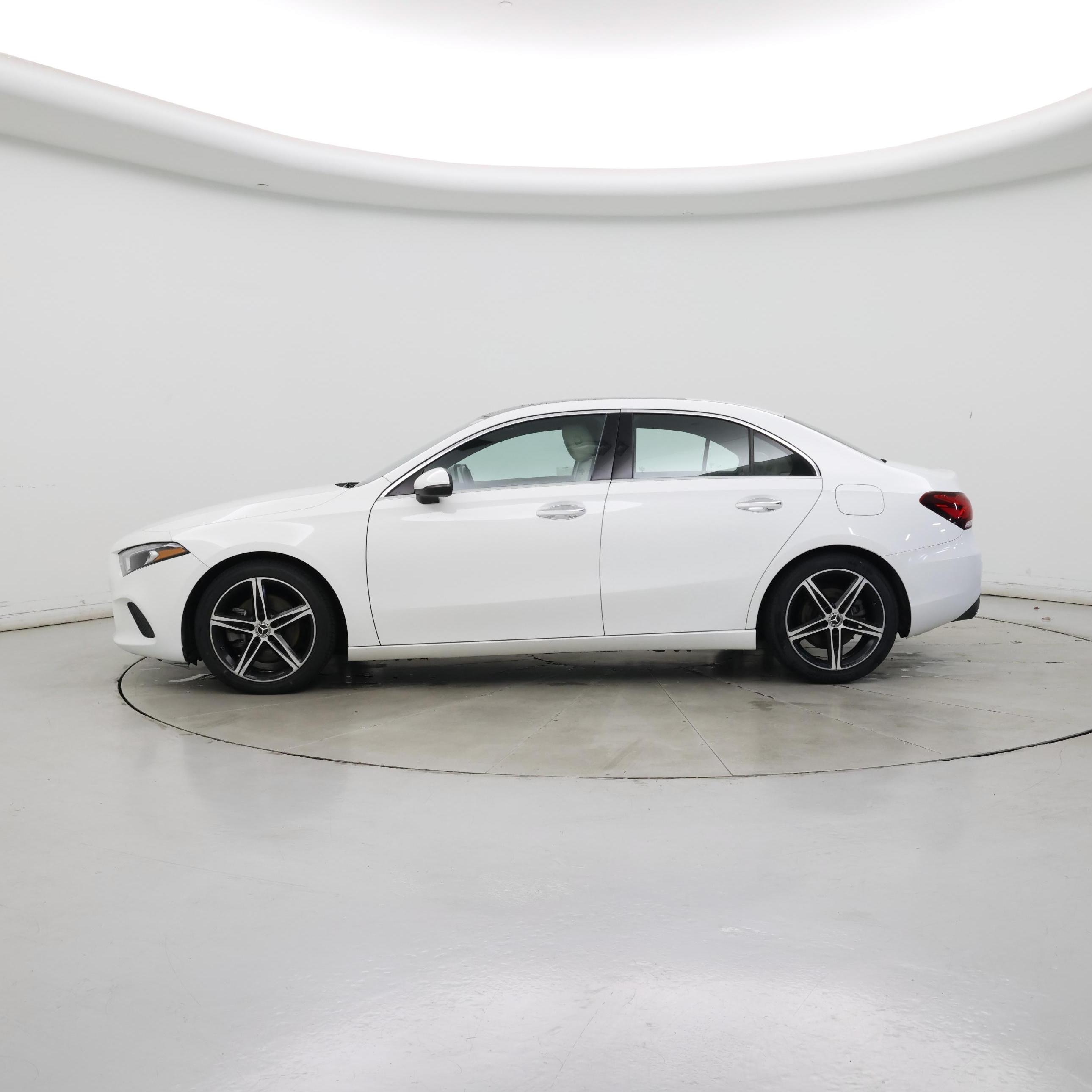 Thumbnail: 2022 Mercedes-Benz A-Class - 3