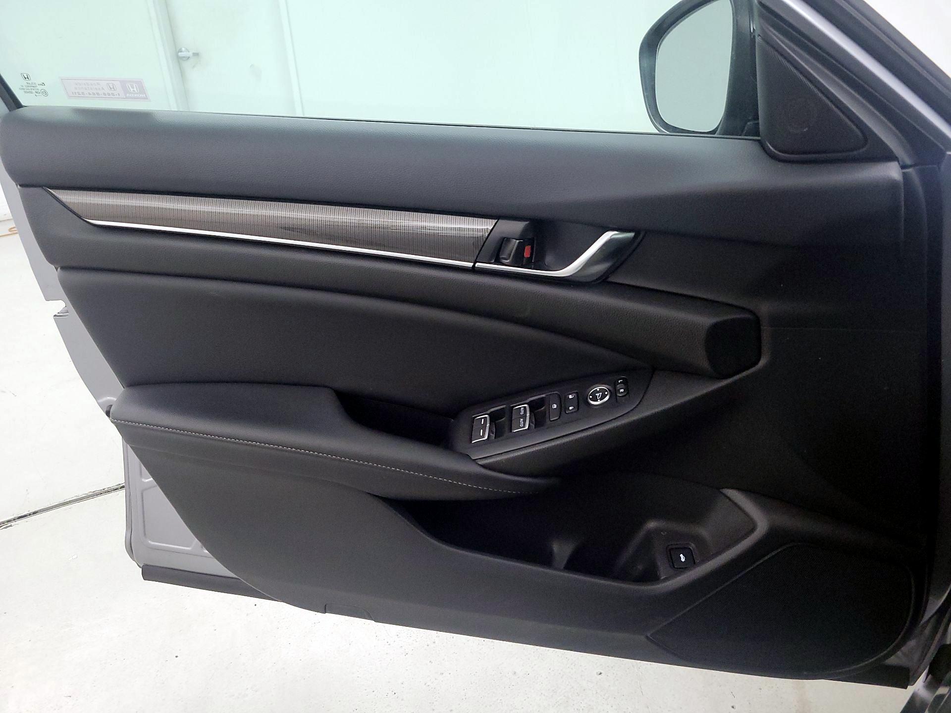 Thumbnail: 2022 Honda Accord - 12