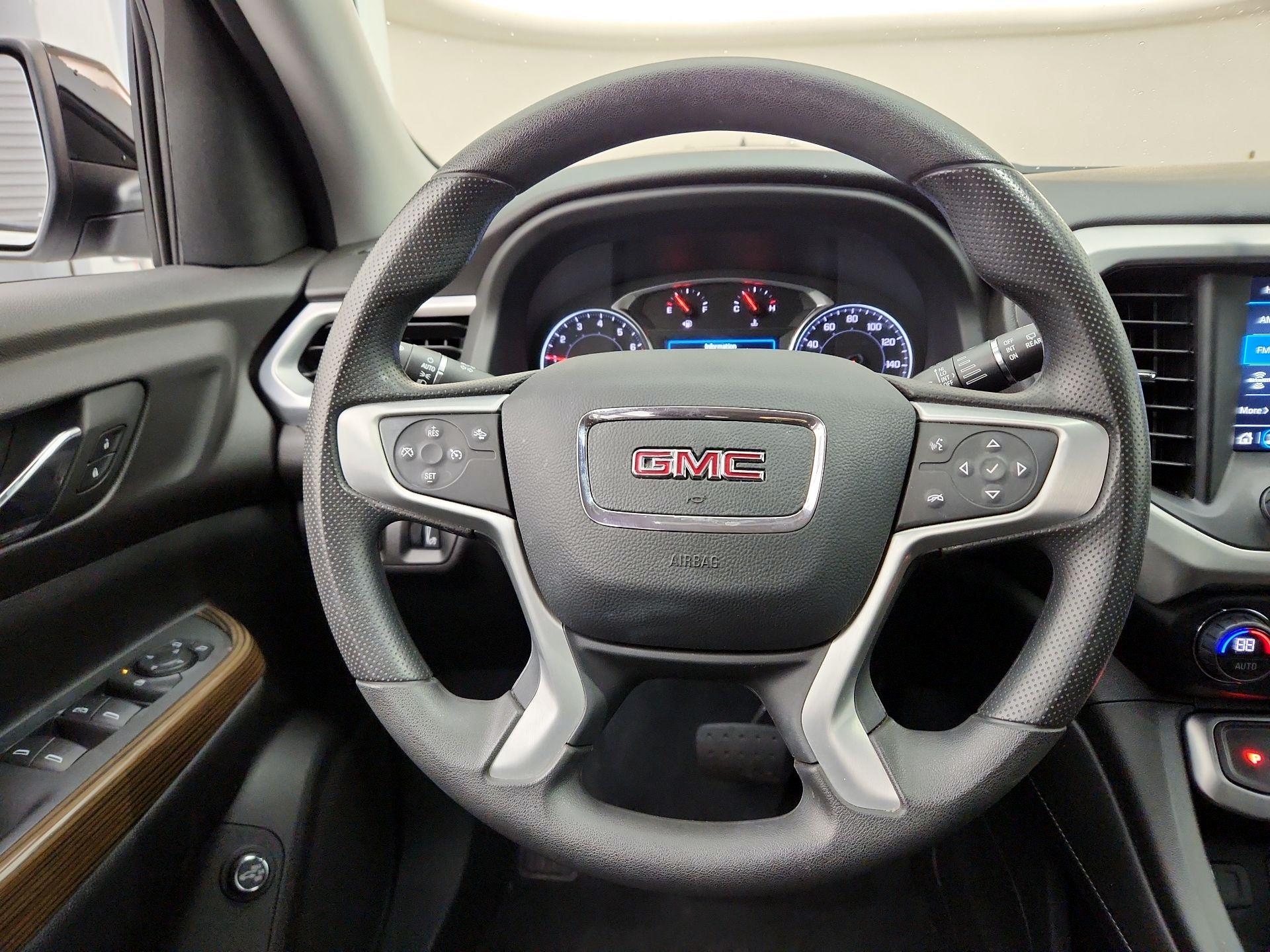 Thumbnail: 2023 GMC Acadia - 10