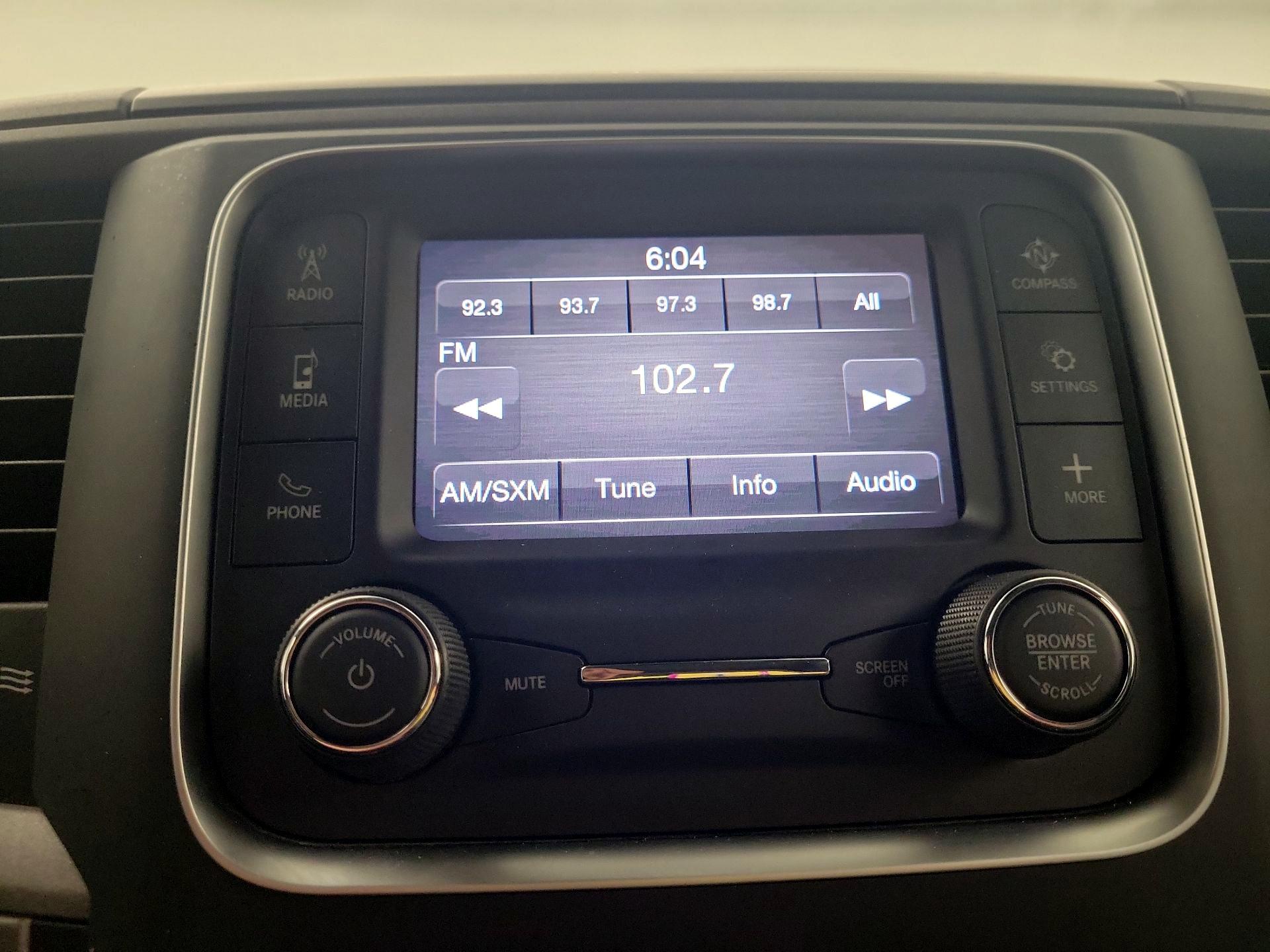 Thumbnail: 2021 RAM 1500 Classic - 13