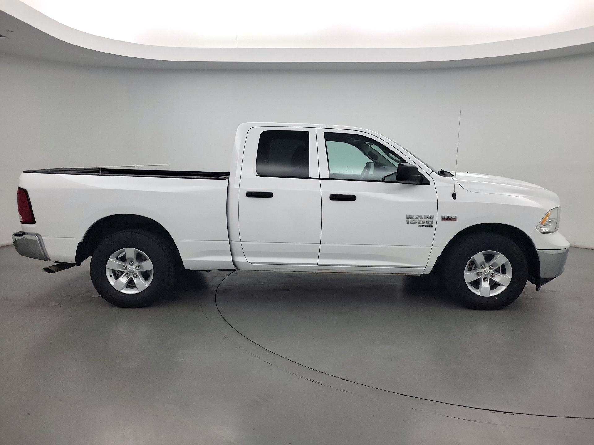 Thumbnail: 2021 RAM 1500 Classic - 4