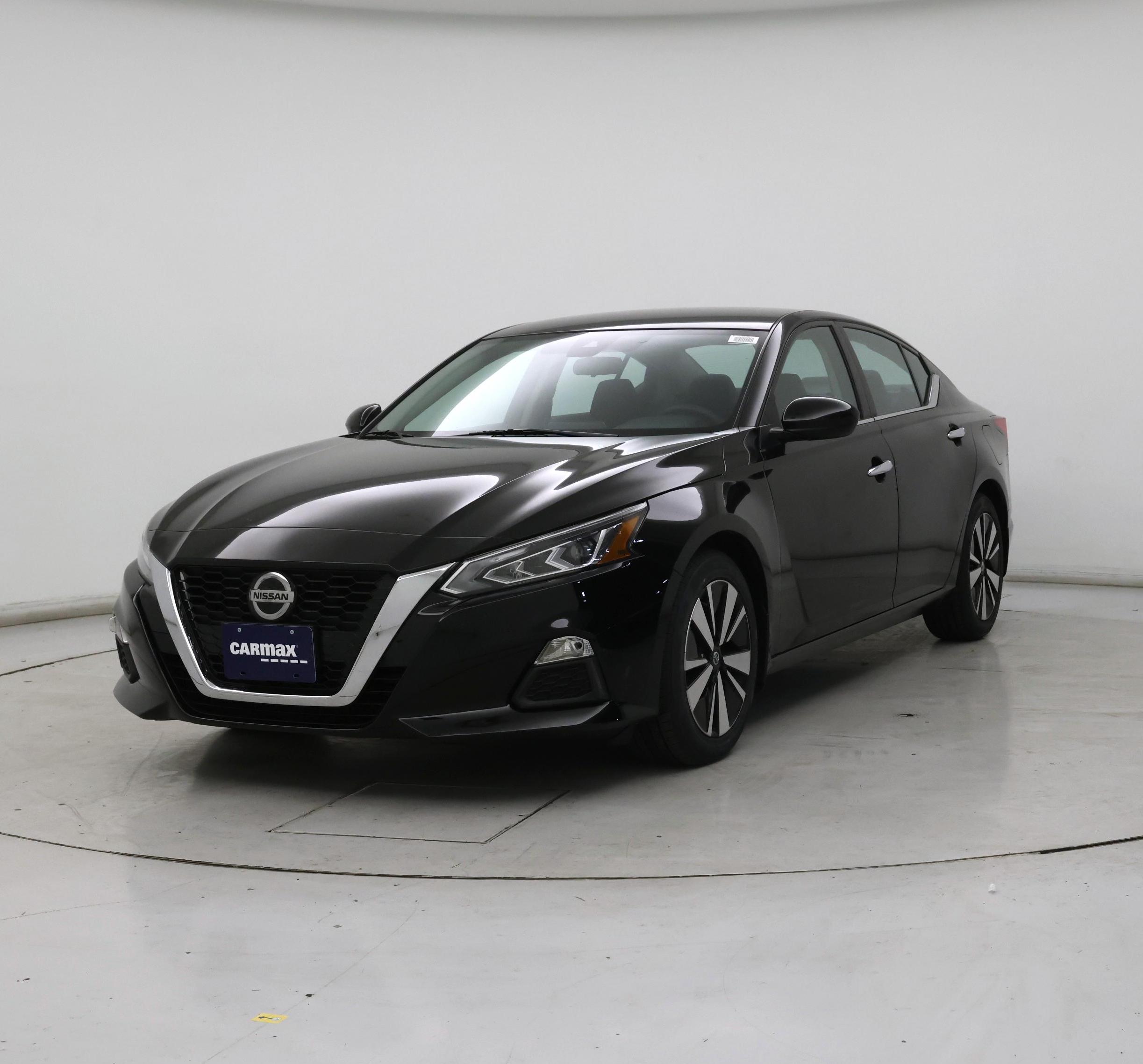 Thumbnail: 2021 Nissan Altima - 4