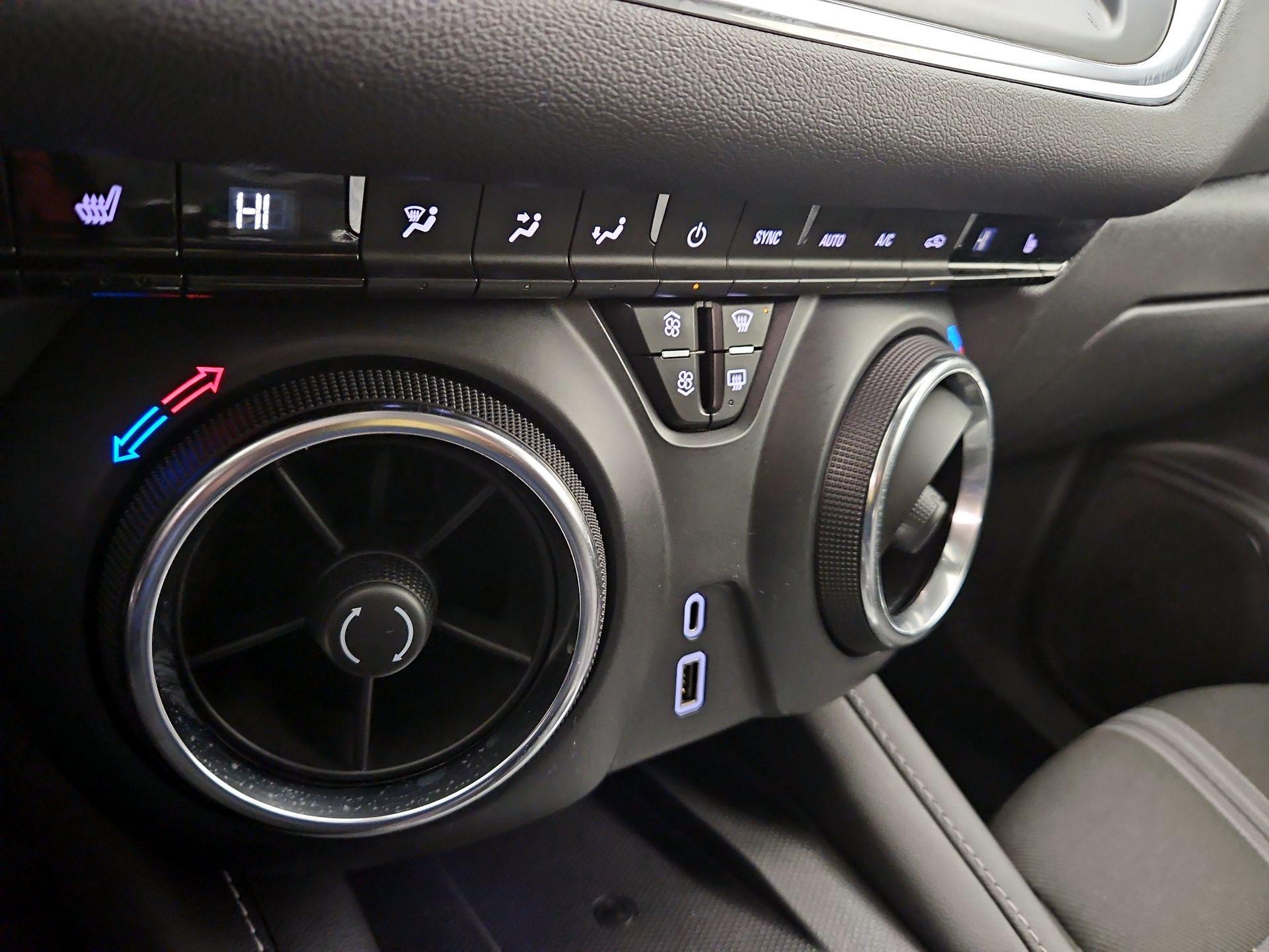 Thumbnail: 2023 Chevrolet Blazer - 16