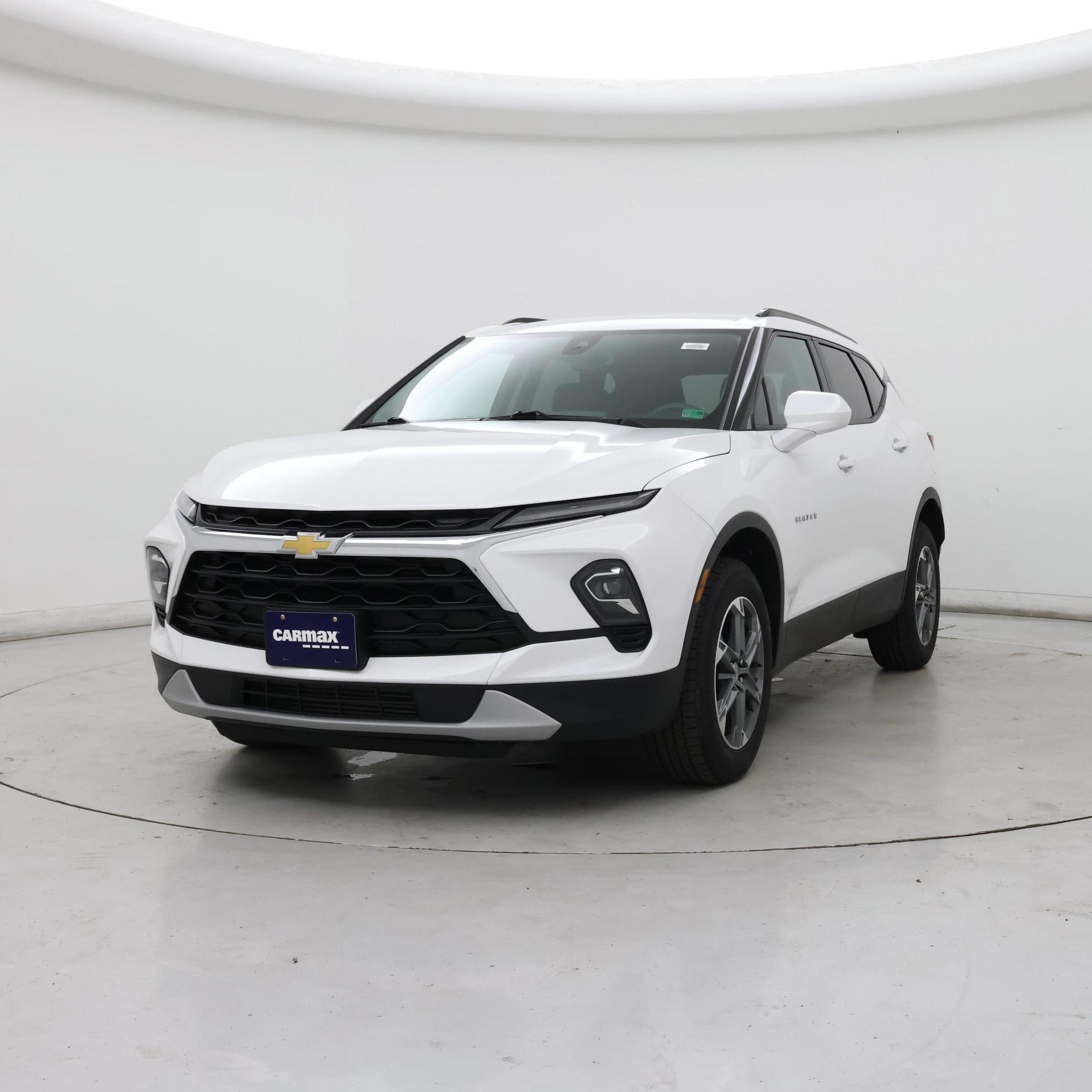 Thumbnail: 2023 Chevrolet Blazer - 4