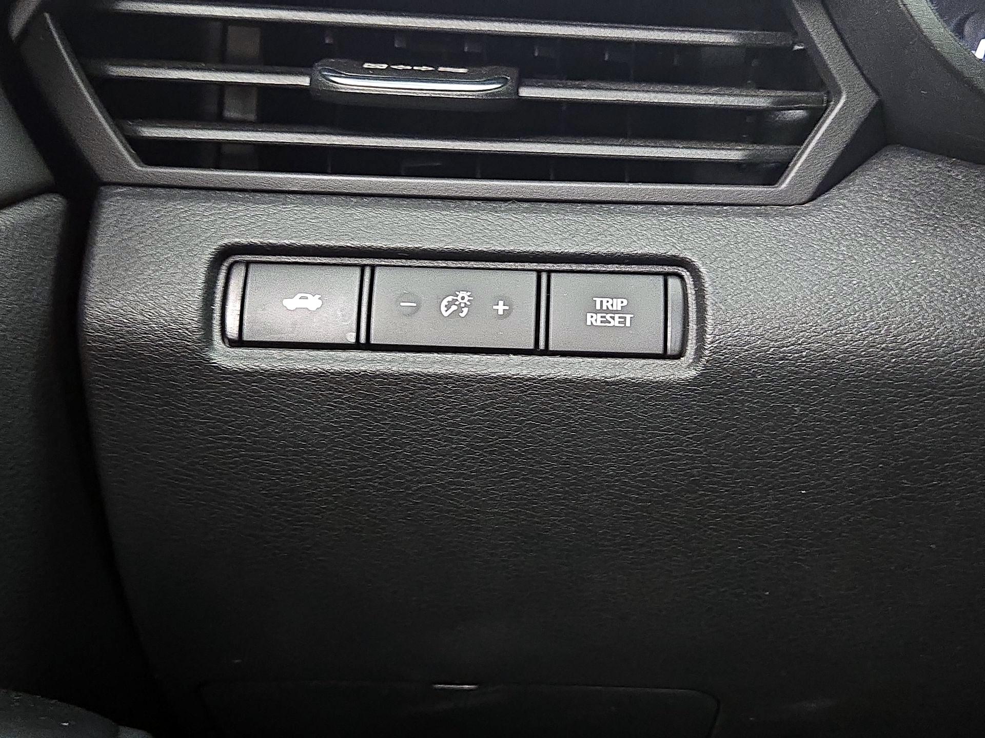 Thumbnail: 2022 Nissan Altima - 13