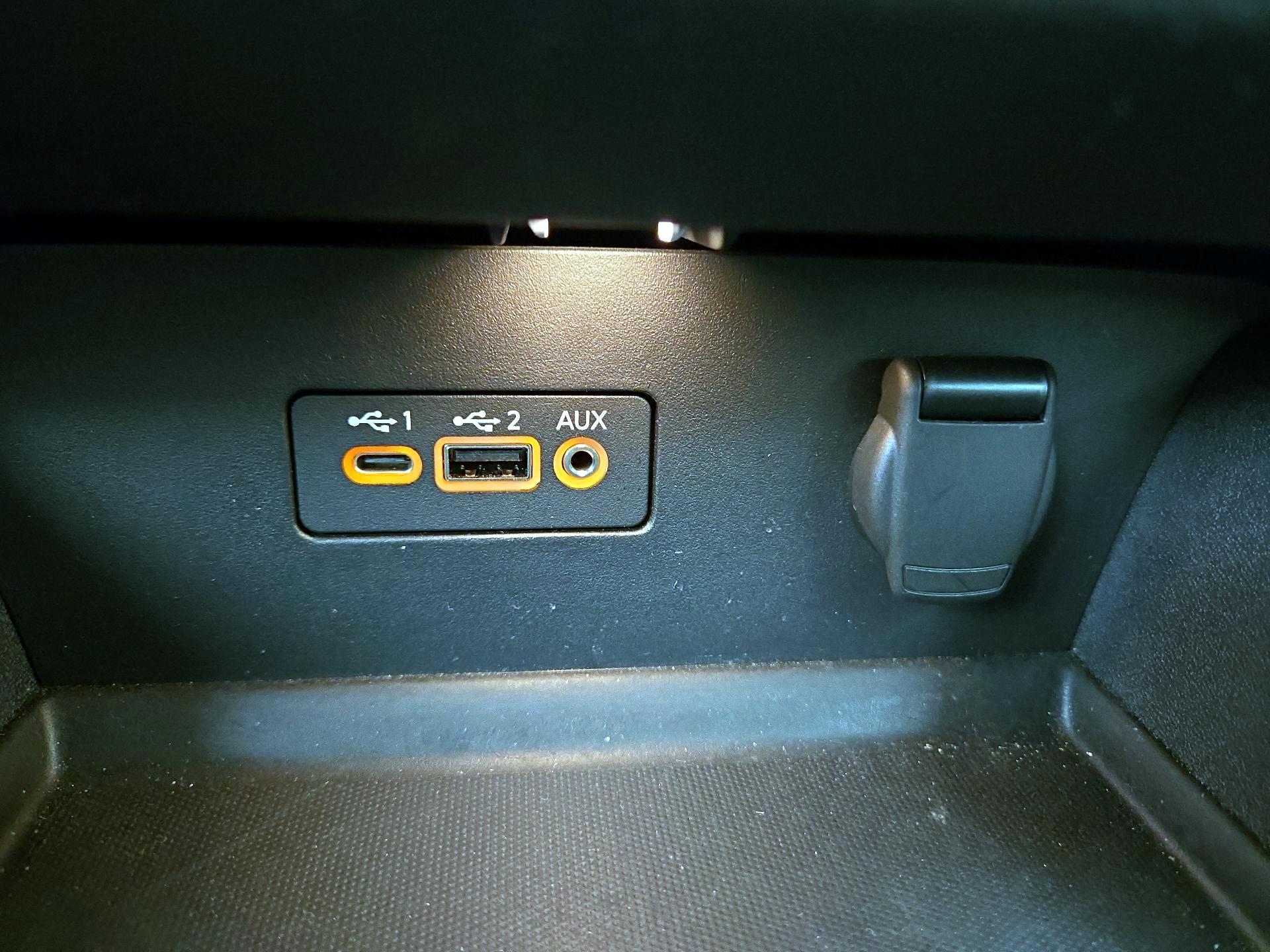 Thumbnail: 2022 Nissan Altima - 18