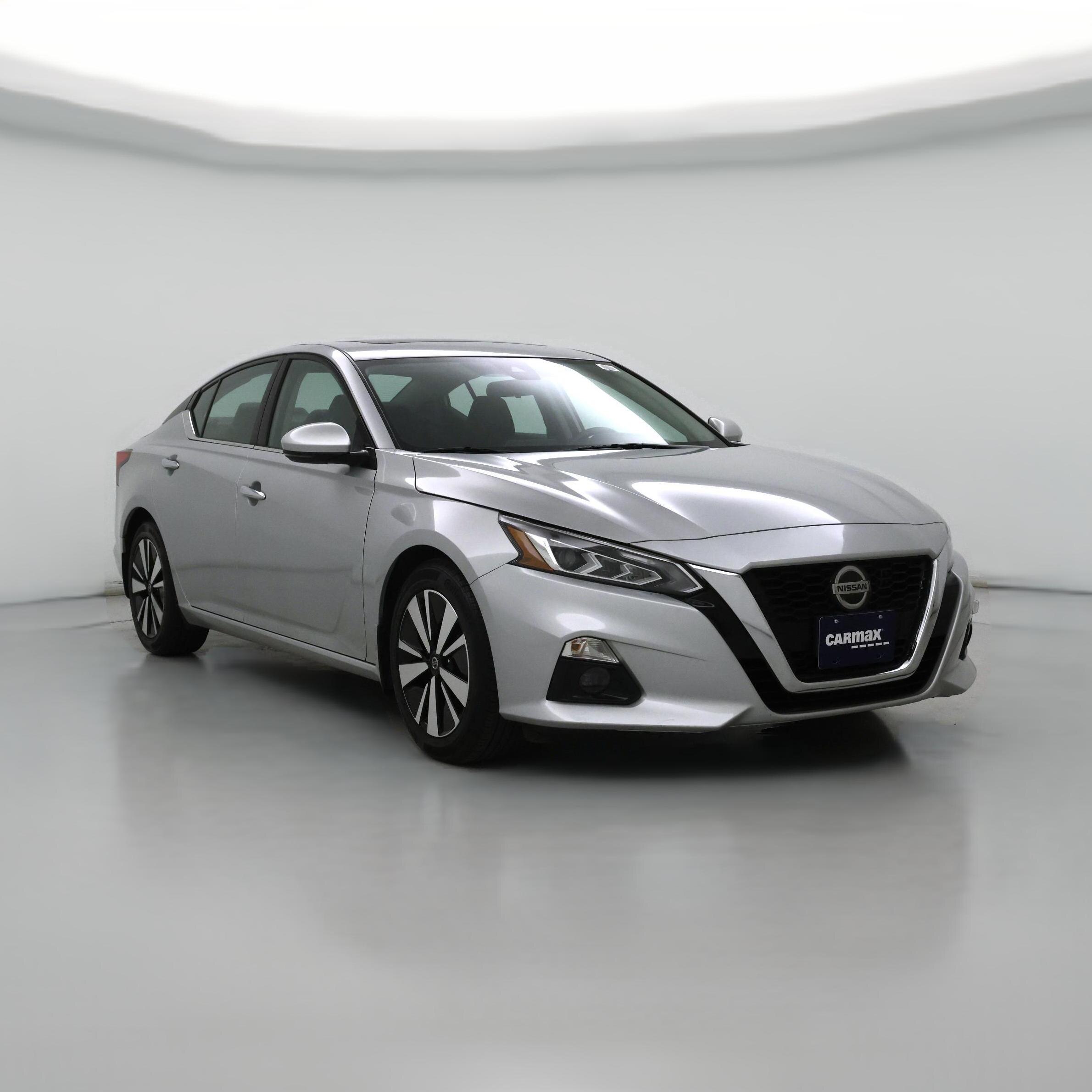 Thumbnail: 2022 Nissan Altima - 1