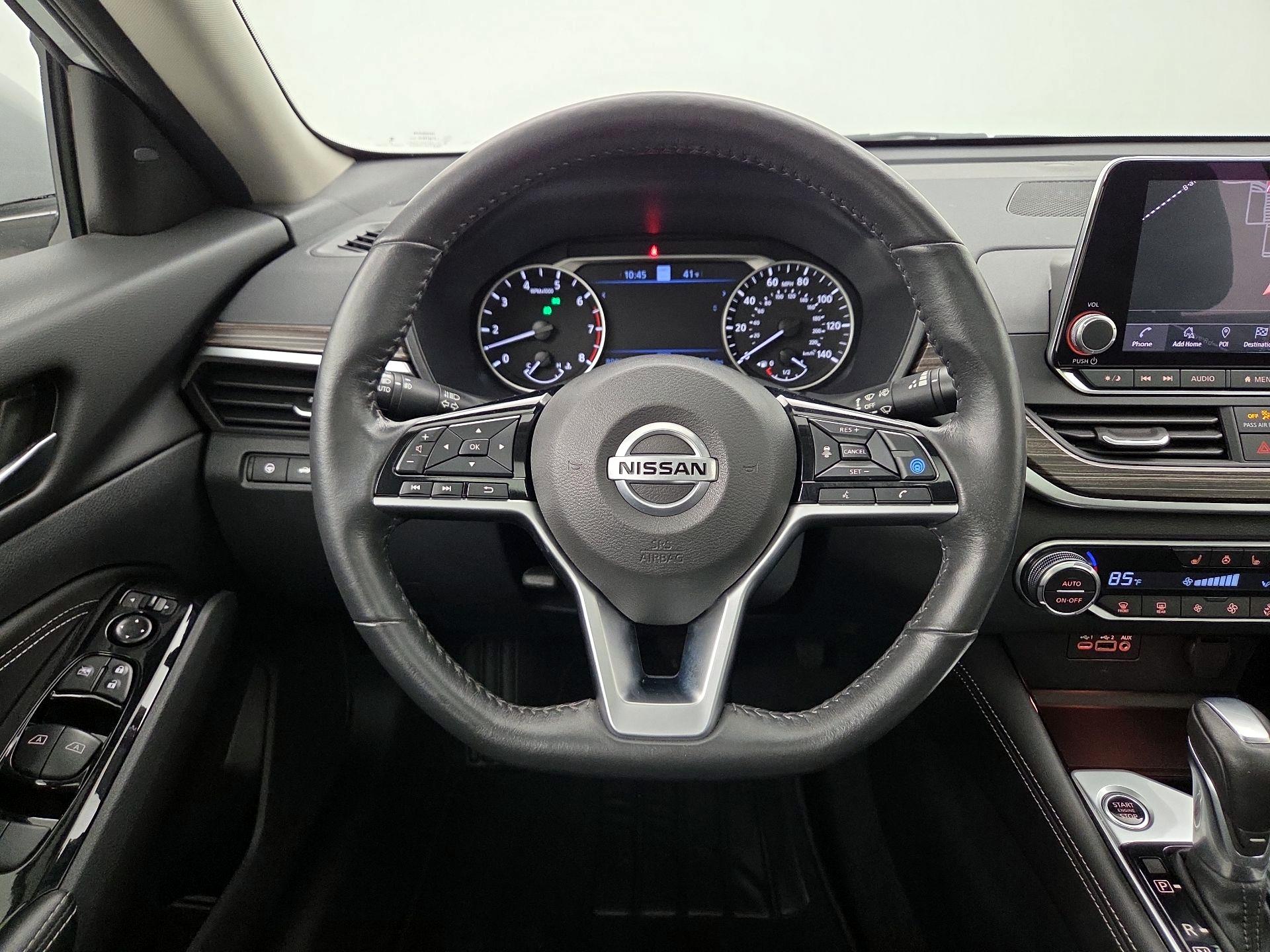 Thumbnail: 2022 Nissan Altima - 10