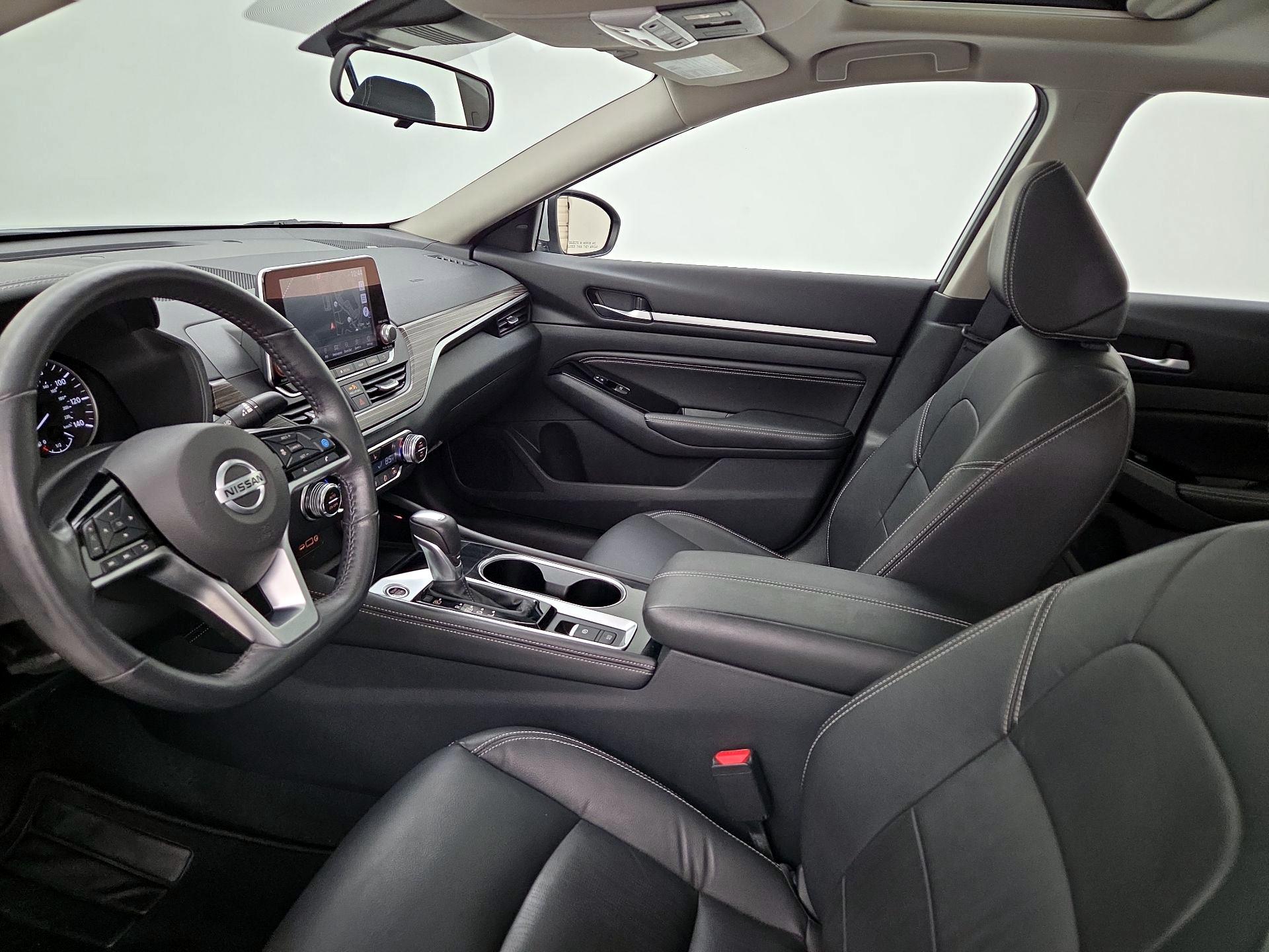 Thumbnail: 2022 Nissan Altima - 11